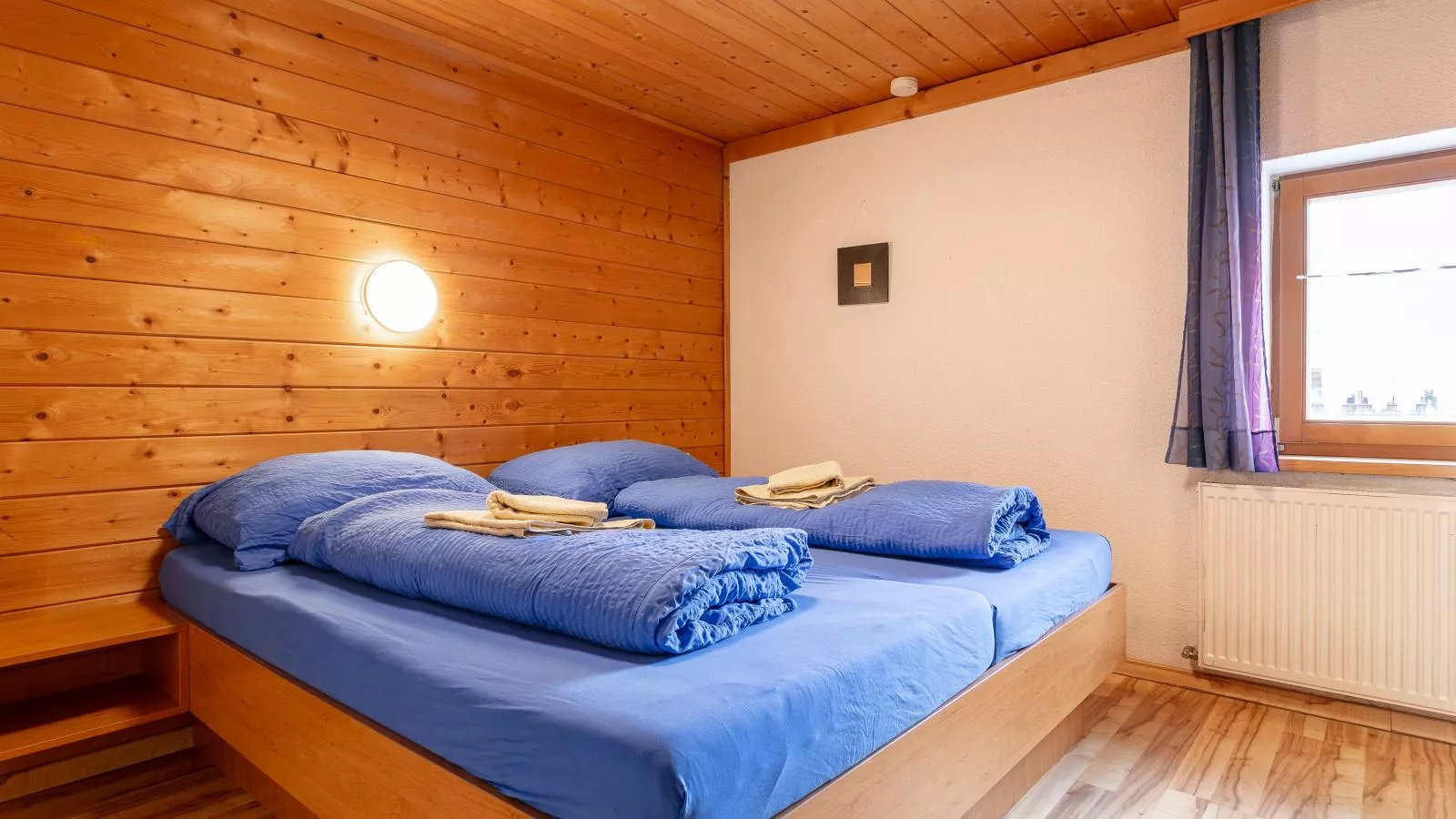 Haus Joachim-Bedroom