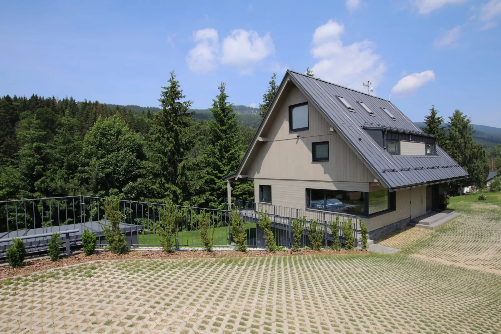 Dolni Morava ODP075-Outdoor