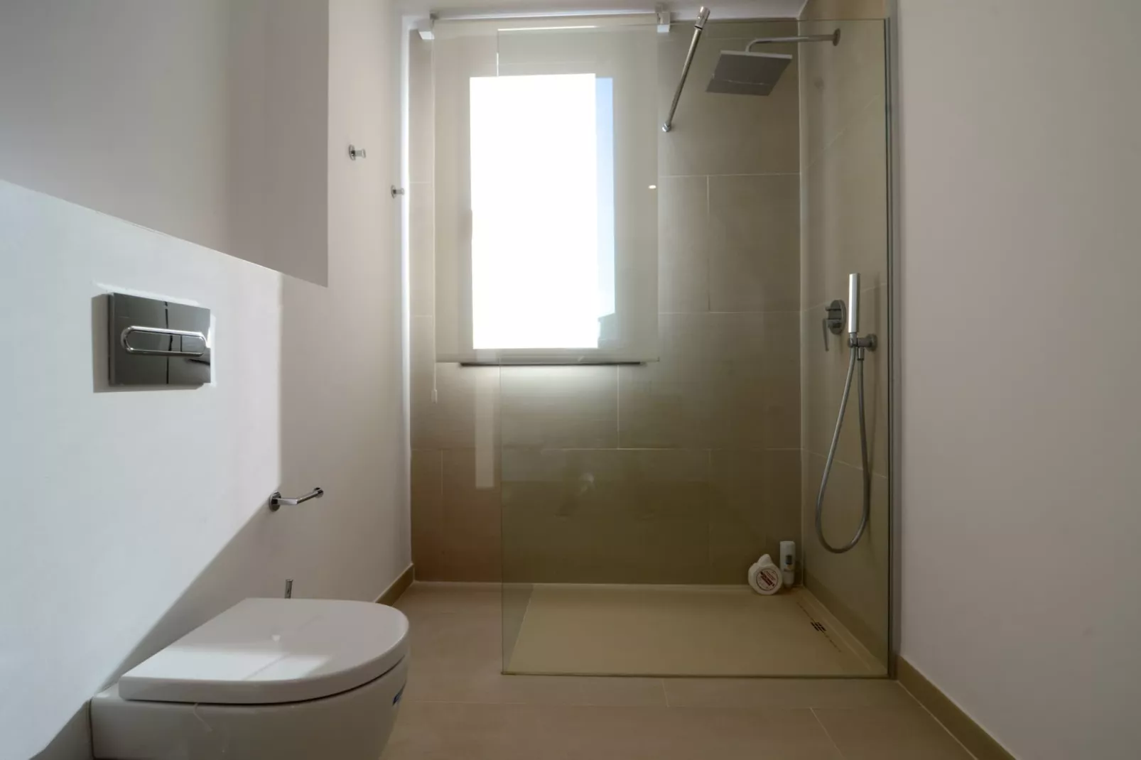 VILLA PINELL-Bathroom