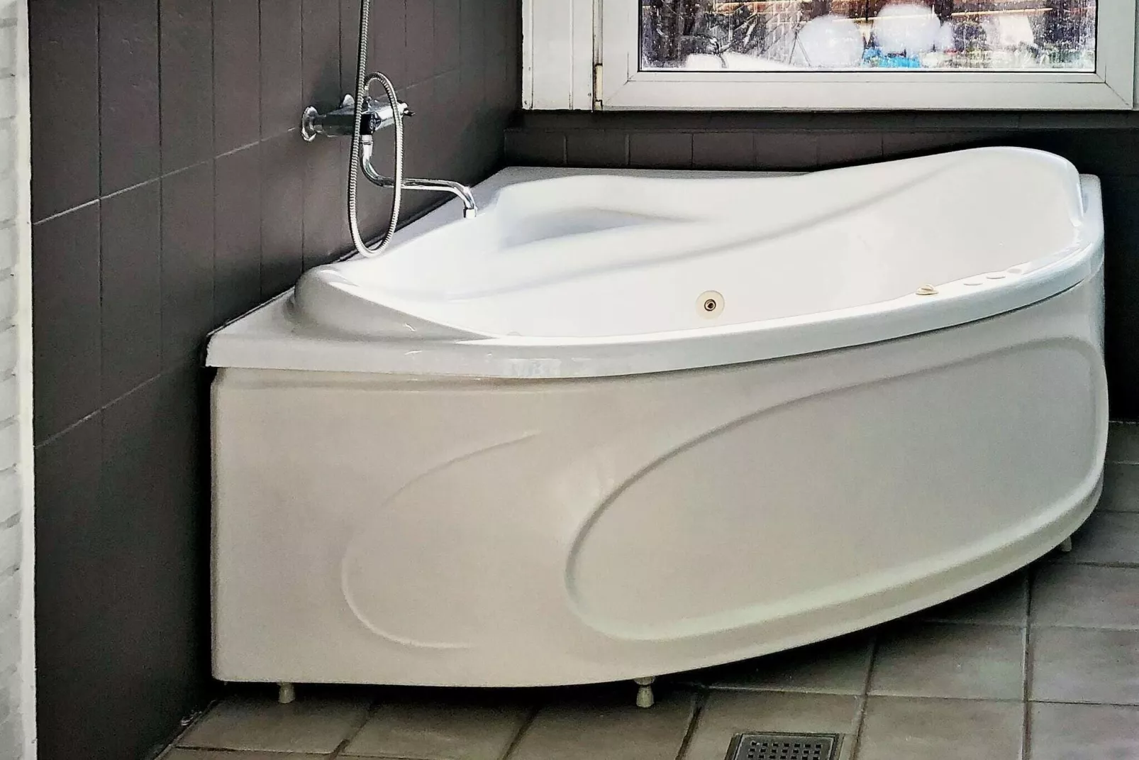 12 person holiday home in Glesborg-Spa