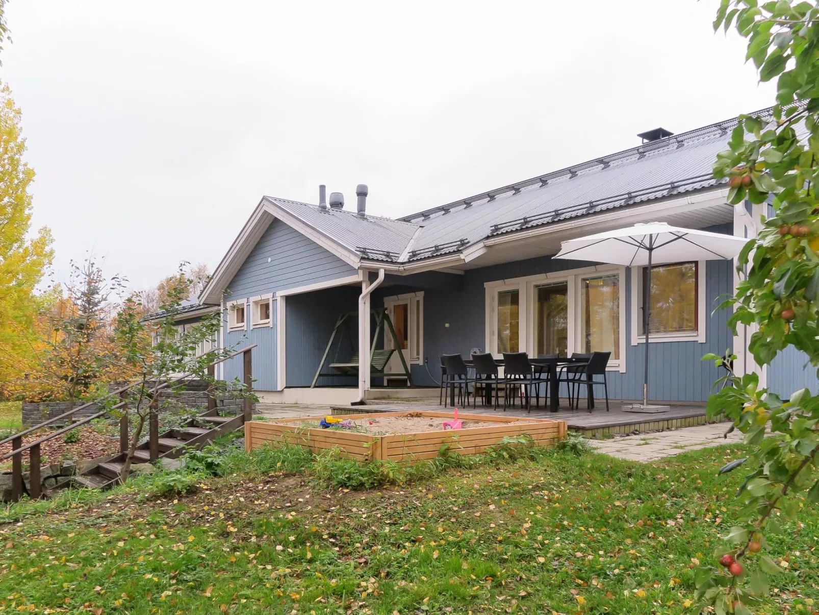 Villa lehmus-Outside