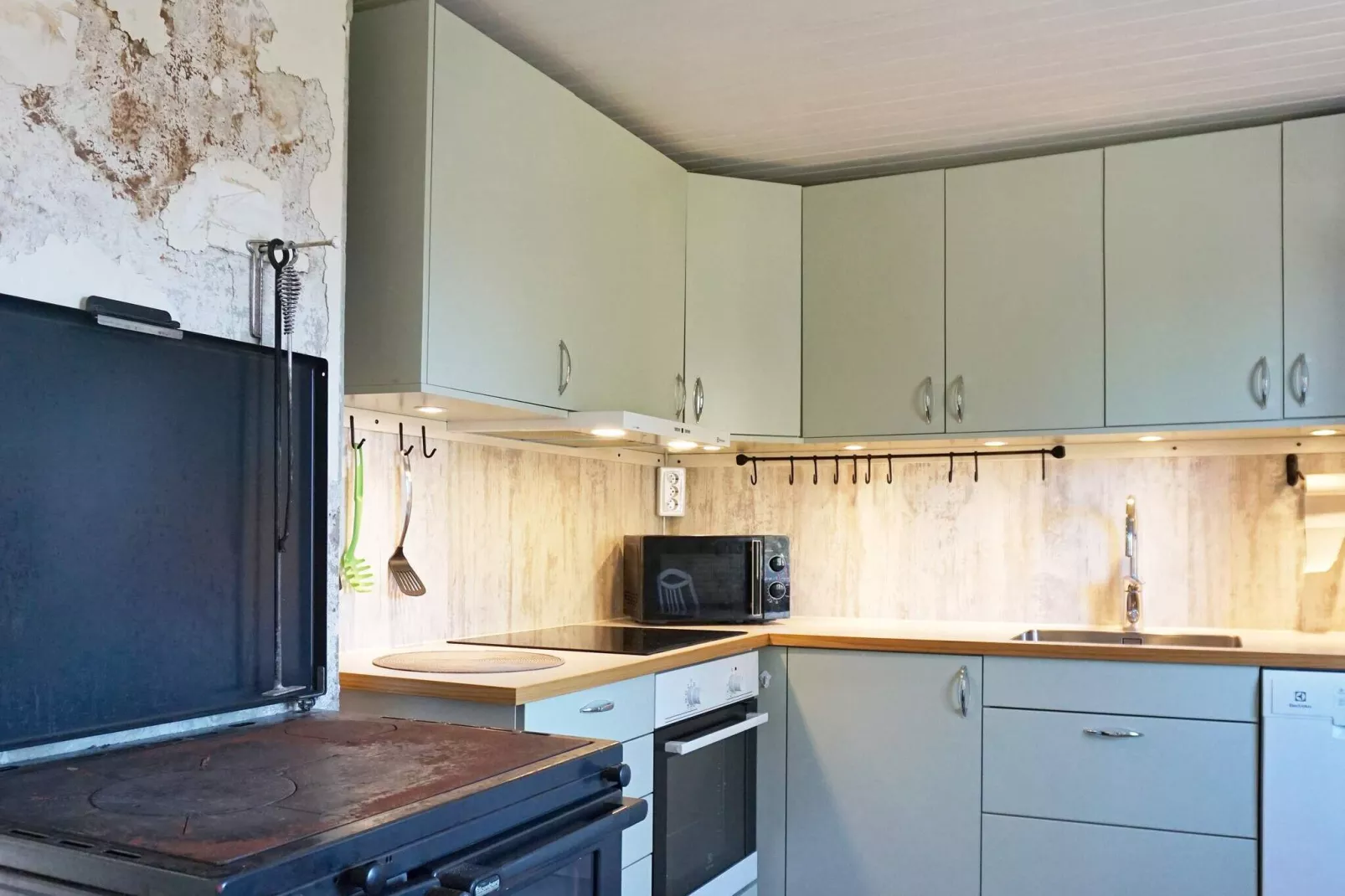 4 person holiday home in Hedekas-By Traum-Indoor