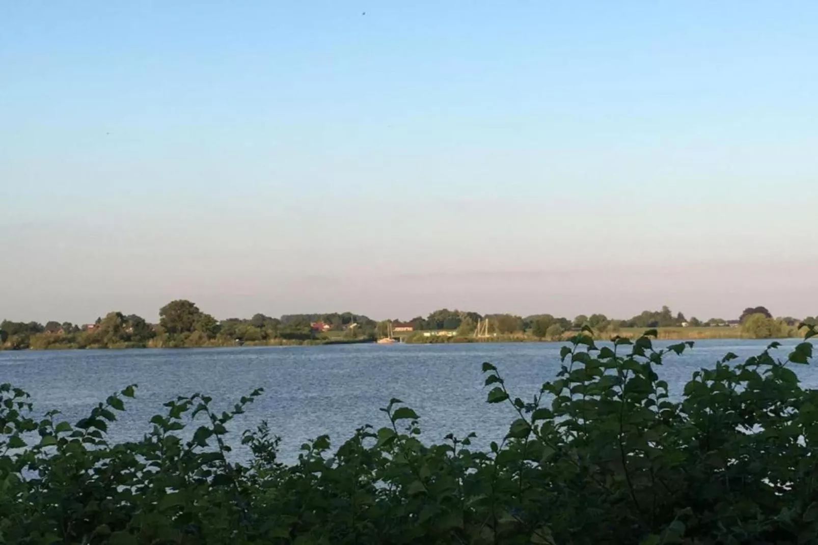 Schöne Ferienwohnung in Geesthacht-Gebiete Sommer 20 km