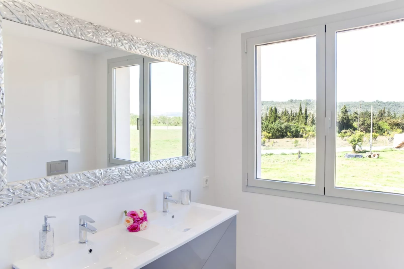 Eden Son Frare, Finca-Villa 5StarsHome Mallorca-Bathroom
