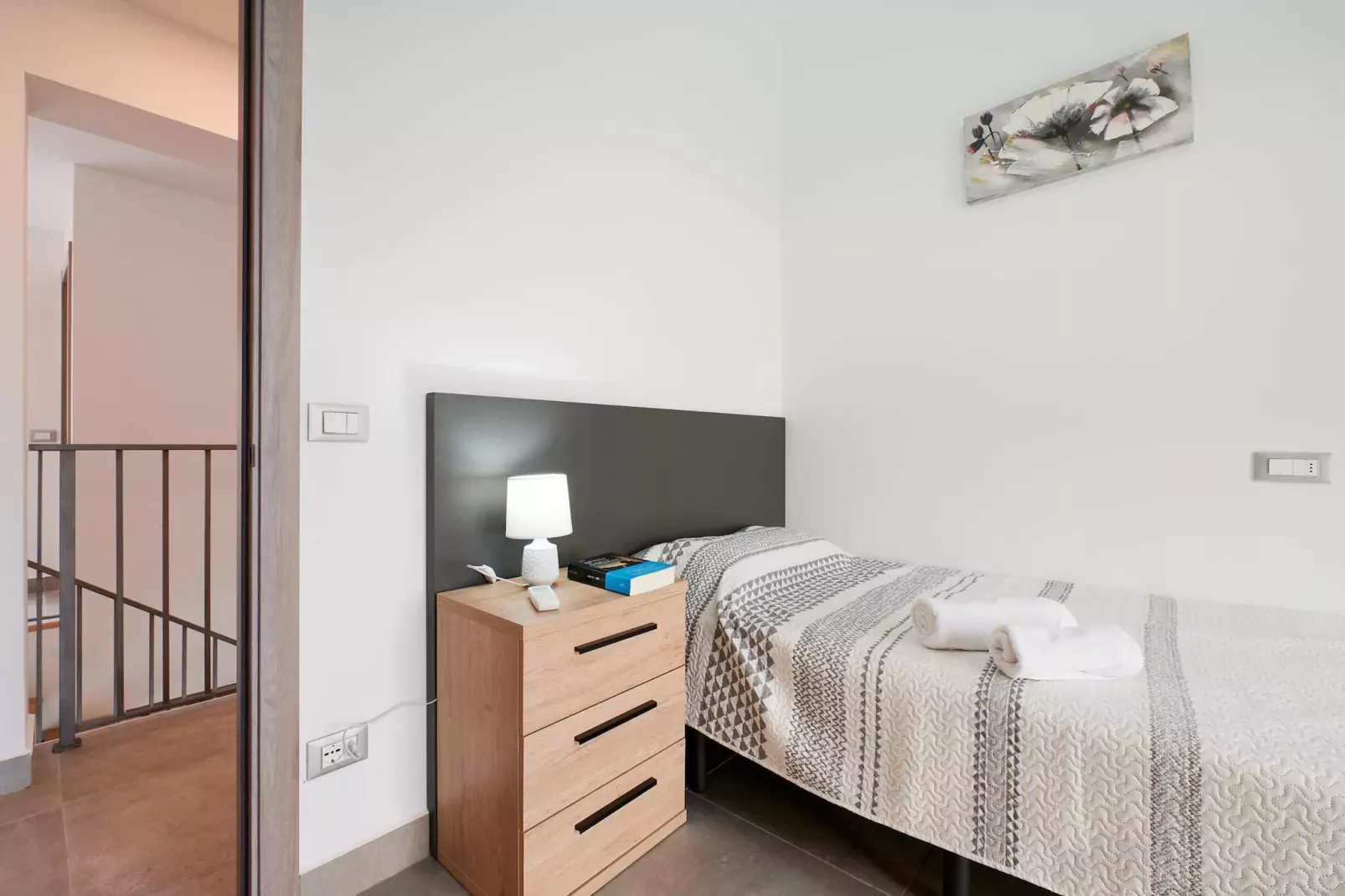Firenze-Bedroom