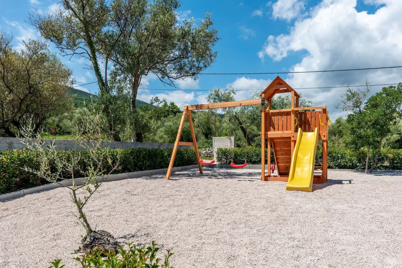 Luxurious Villa Laurea-Outdoor