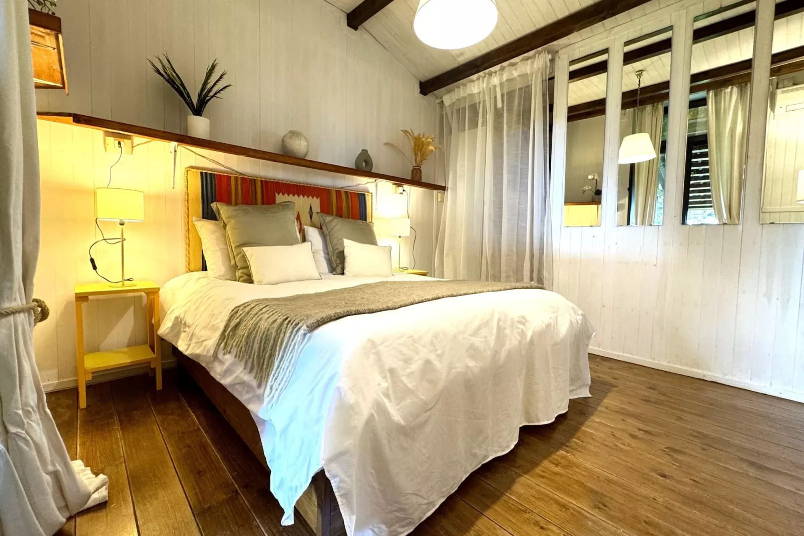 Villa Castelbuono-Bedroom