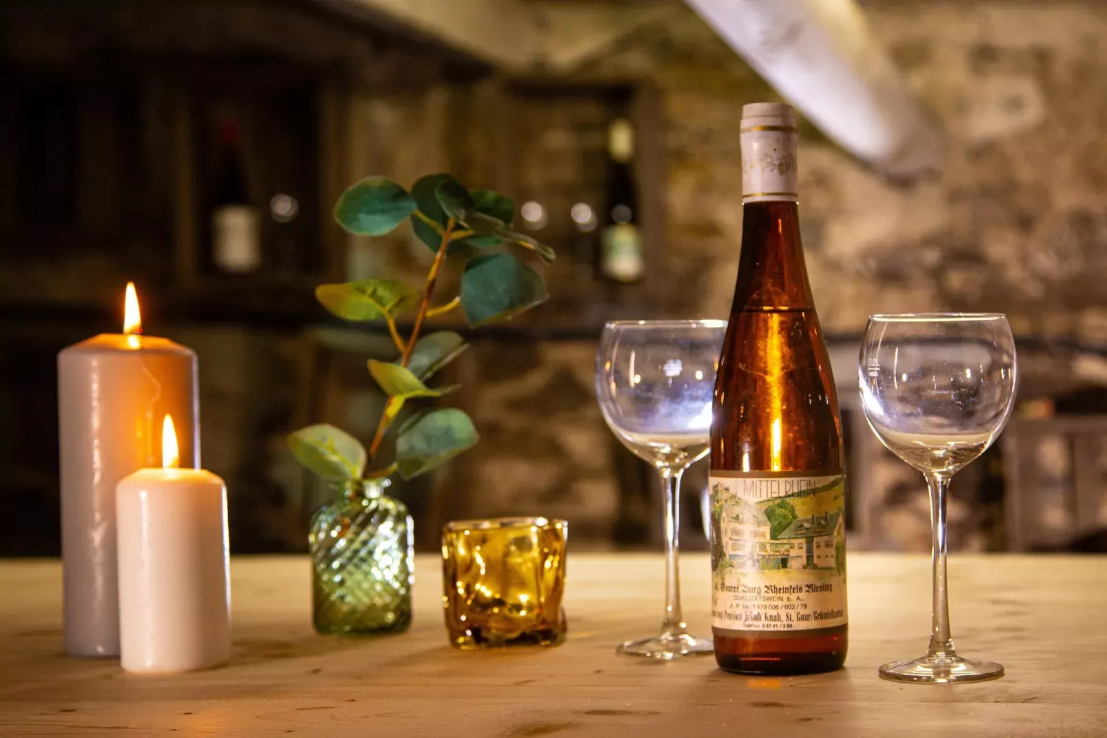 Weingut Mühlenschenke mit Weinkeller-Ambiance