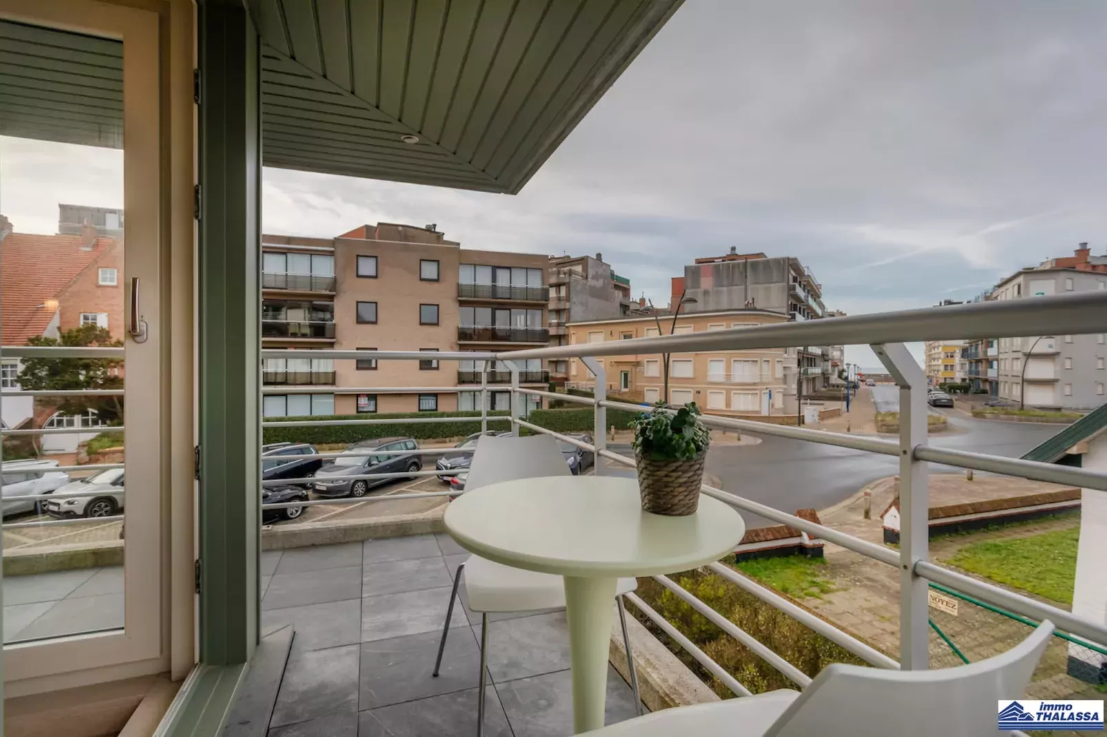 Amena 0101 + garage 14-Balcon-terrasse