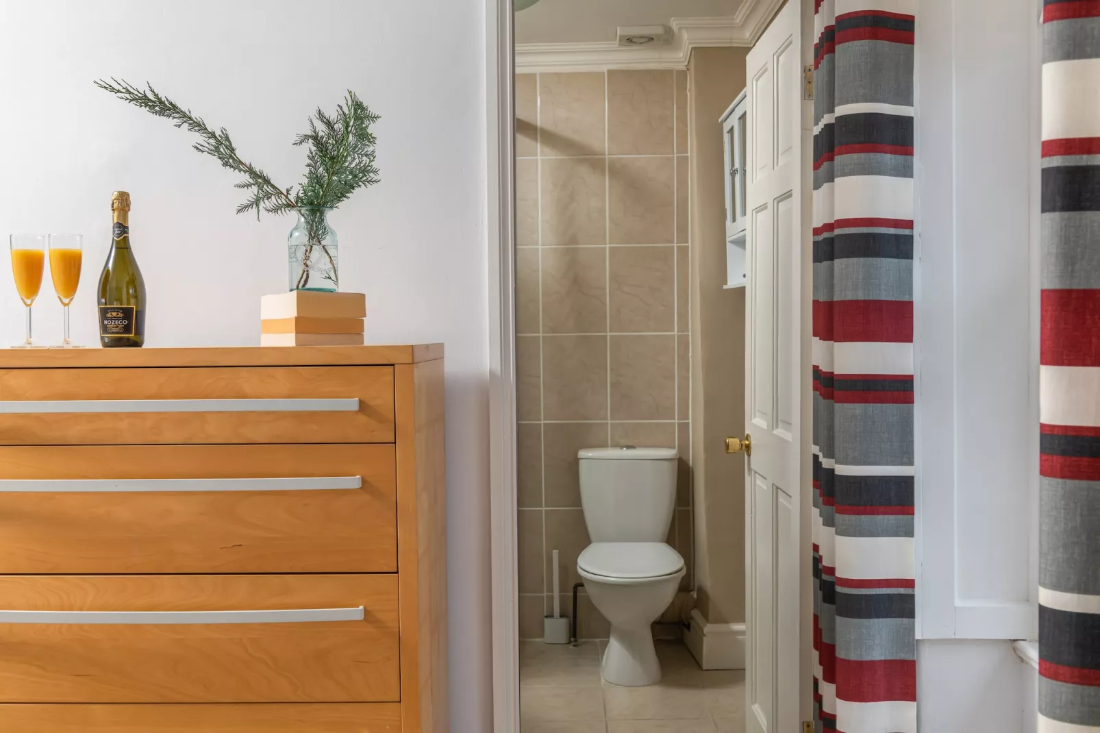 Bryn Seion-Bathroom