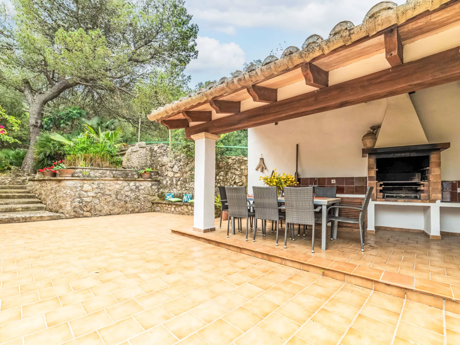 Can Ferre de Baix-Outside