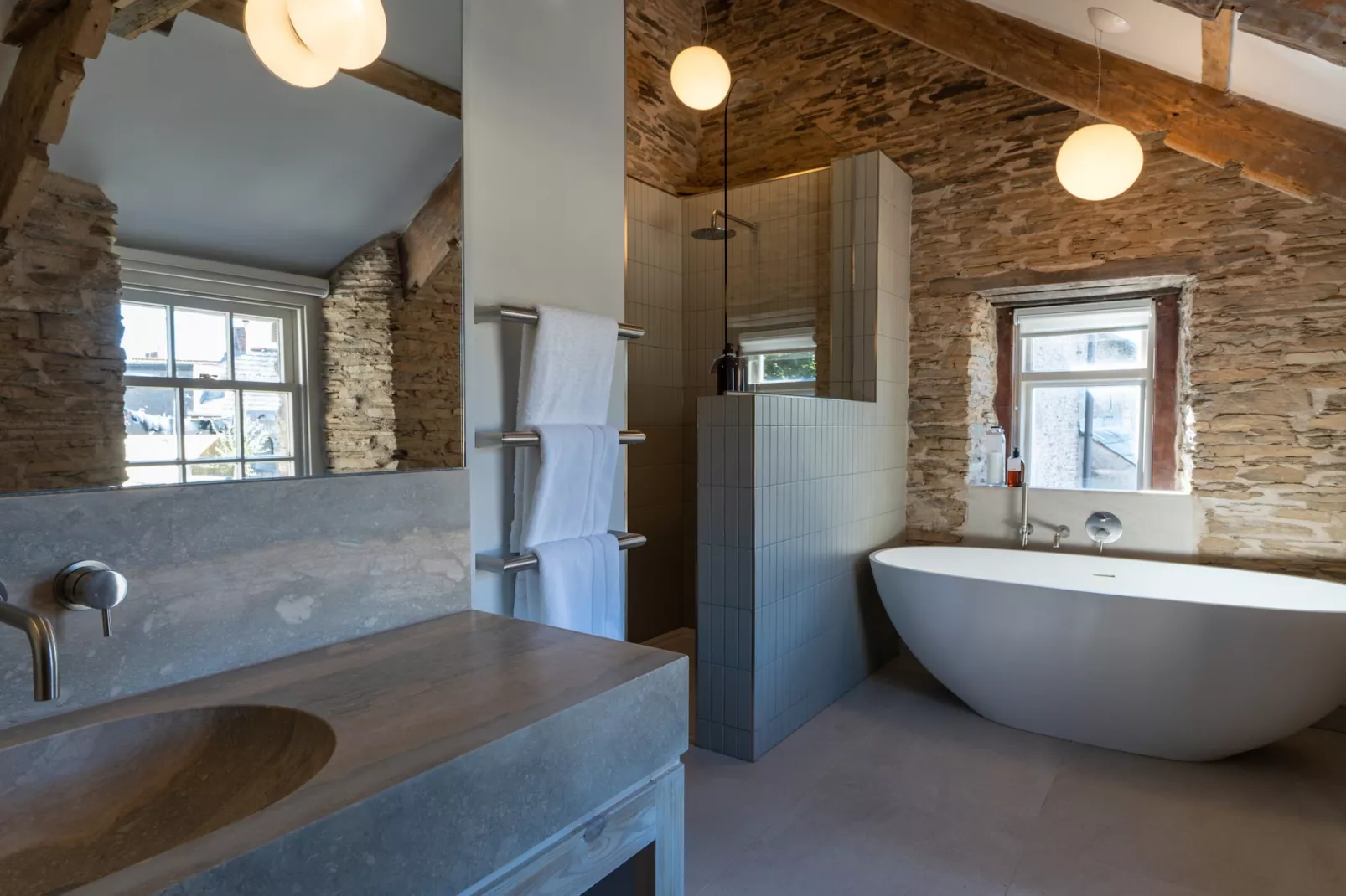 ARC Padstow-Bathroom