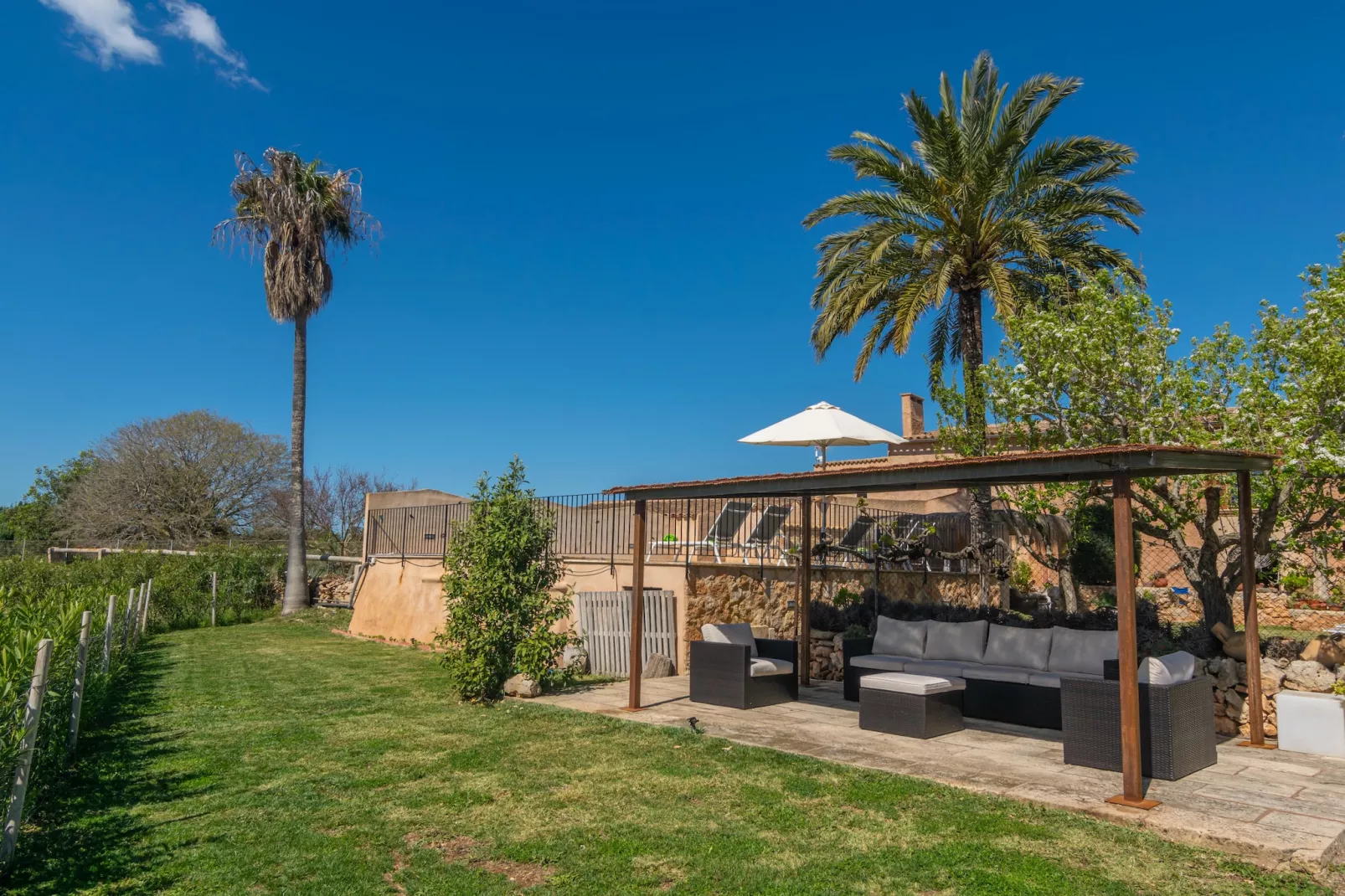 Na Burguera-Terrassenbalkon