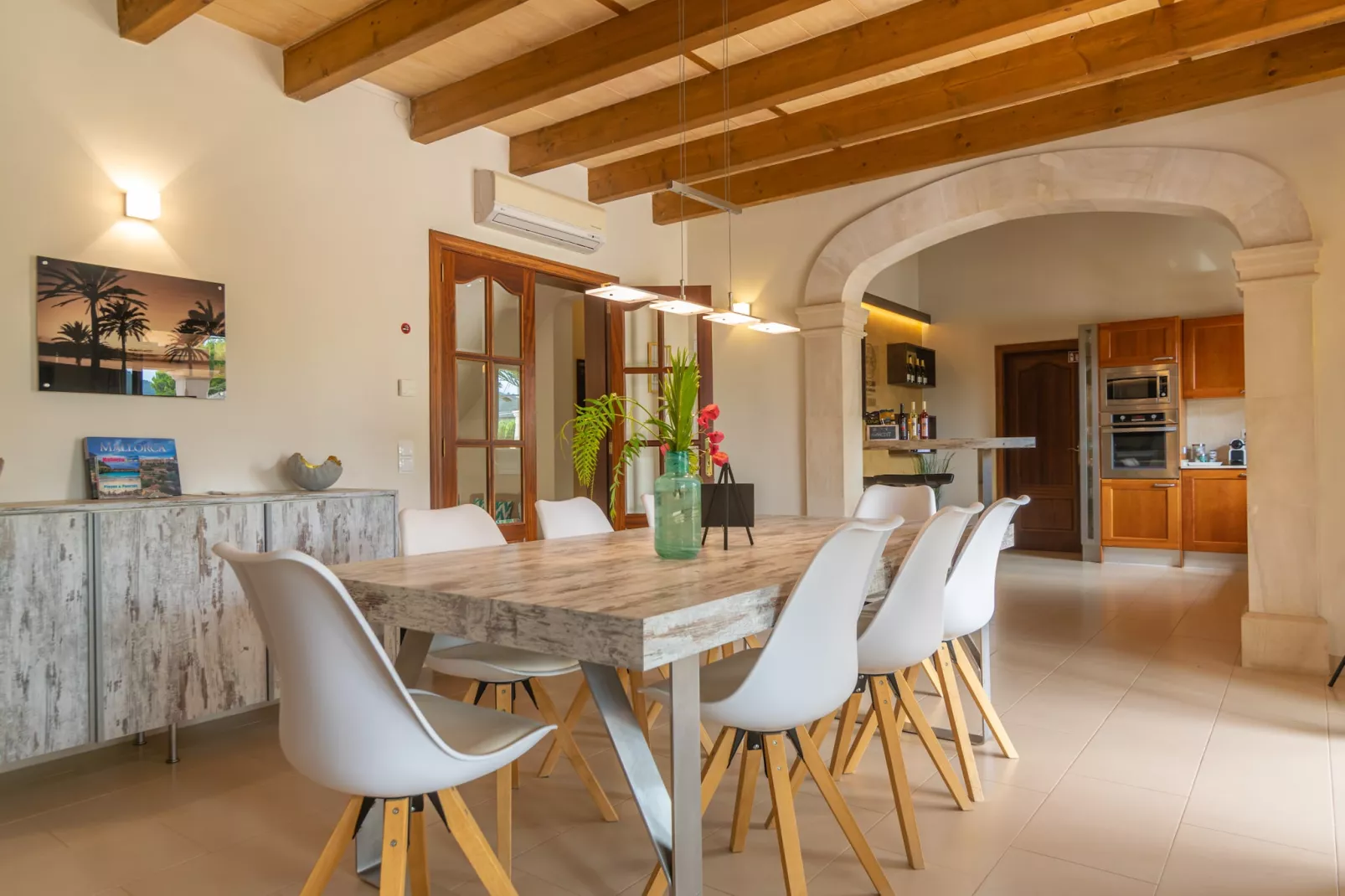 Villa Sun Club Home-Image-tags.