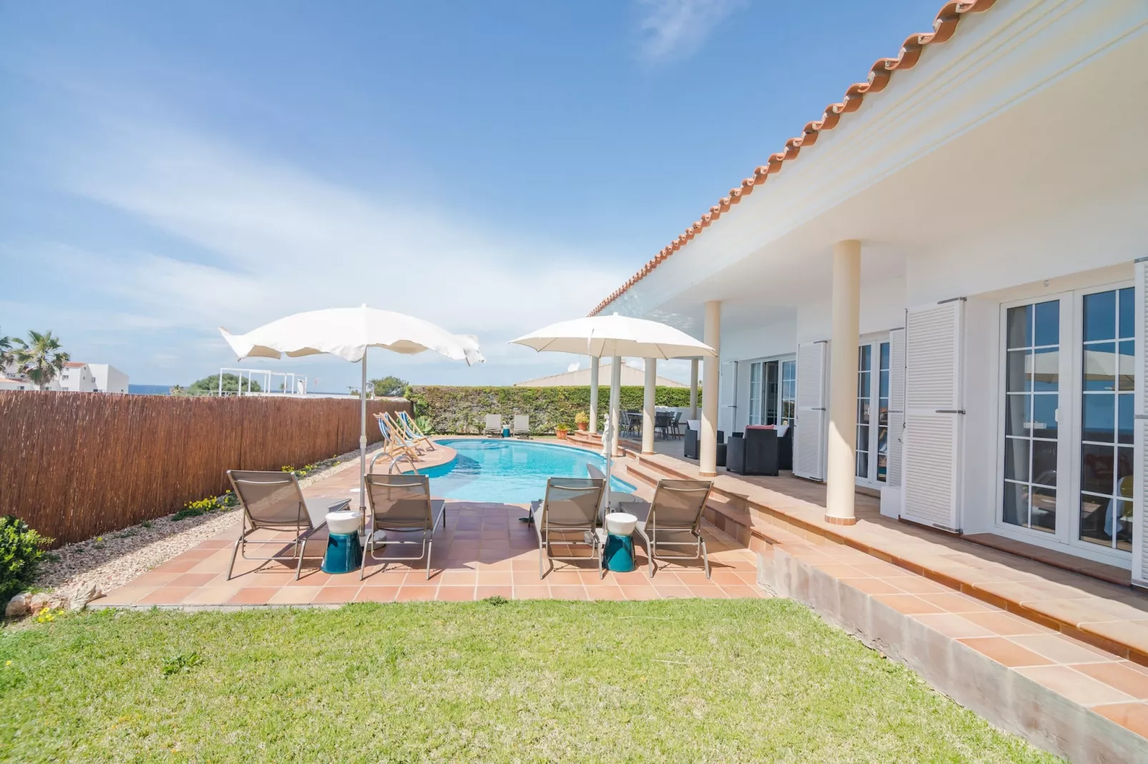 Villa Maricel-Terrace balcony