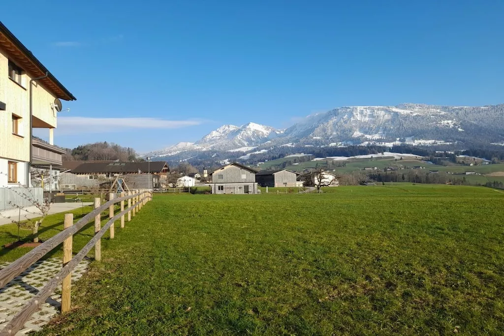 374386-Nicht getaggt