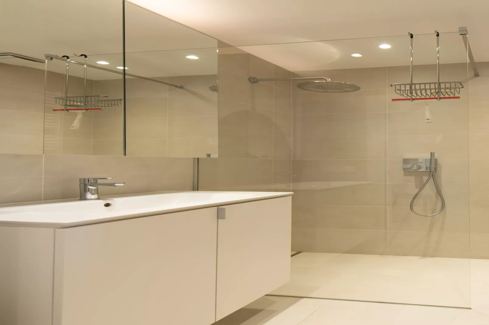 BALMORAL 0201-Bathroom