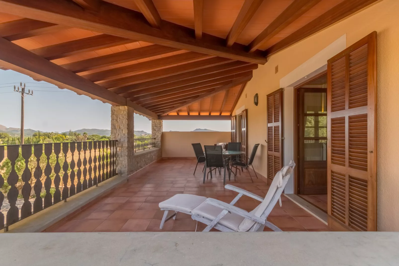 Buitre negro, Finca 5StarsHome Mallorca-Terrace