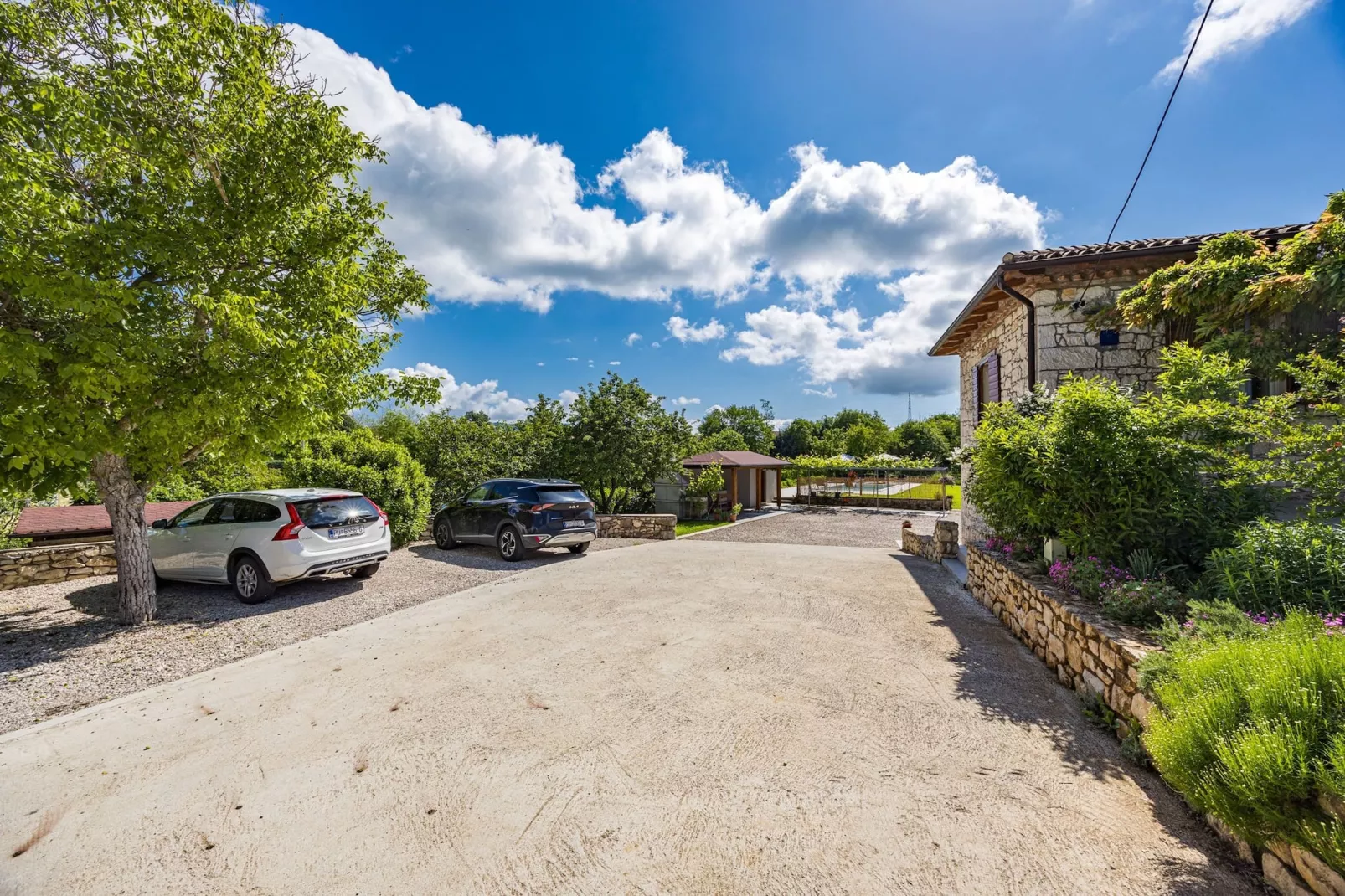Villa Katarina - Old Stone House with Private Pool-Areas summer 1km