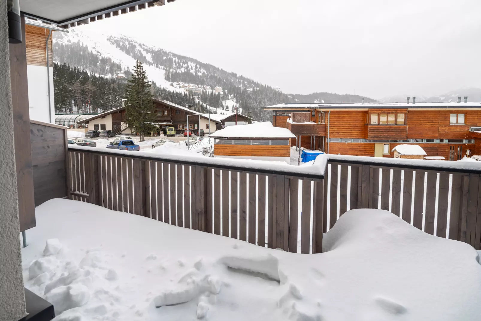 Comfort One-bedroom Apartment – KA1C-View winter