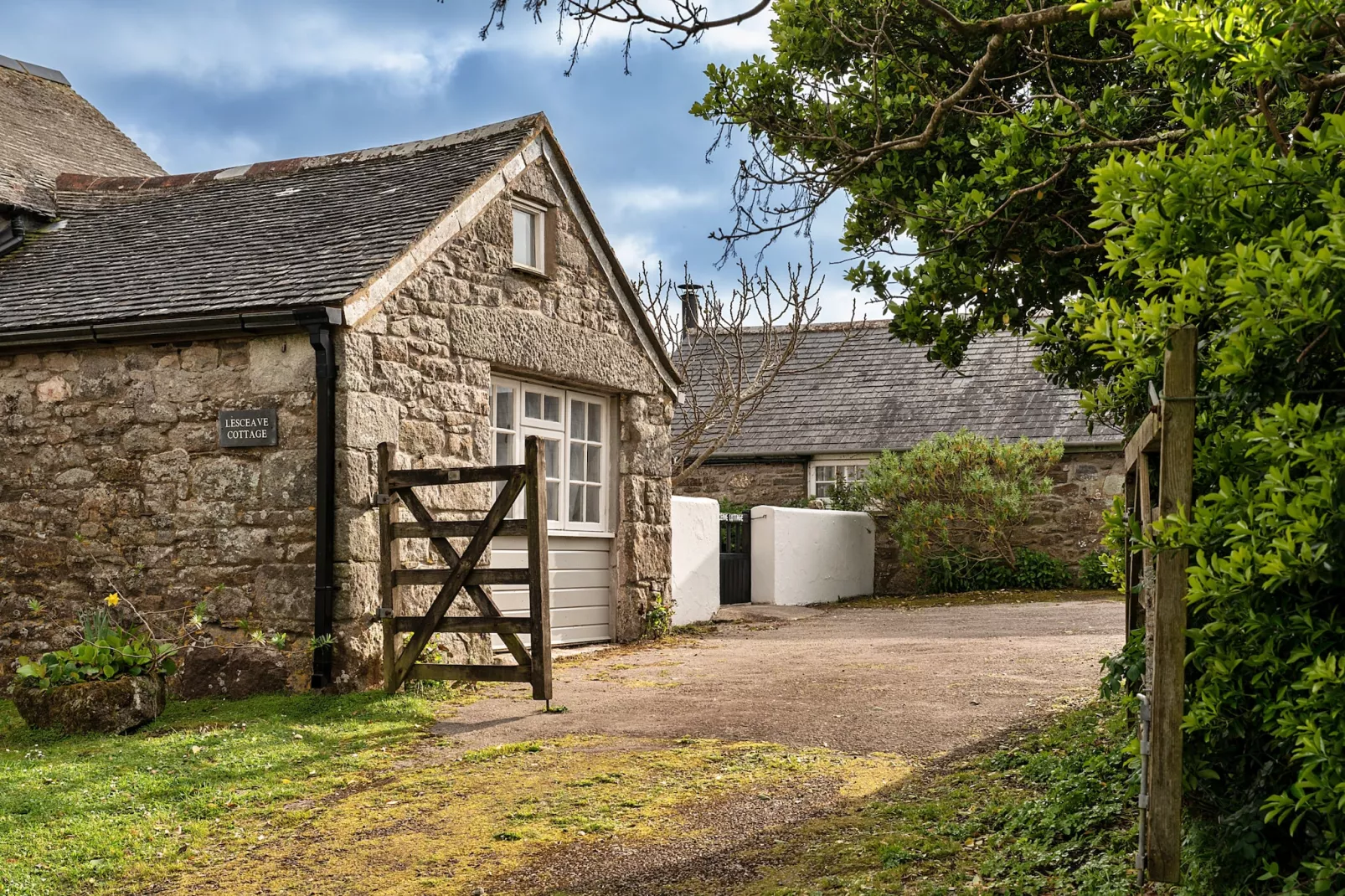 Lesceave Cottage-Outdoor