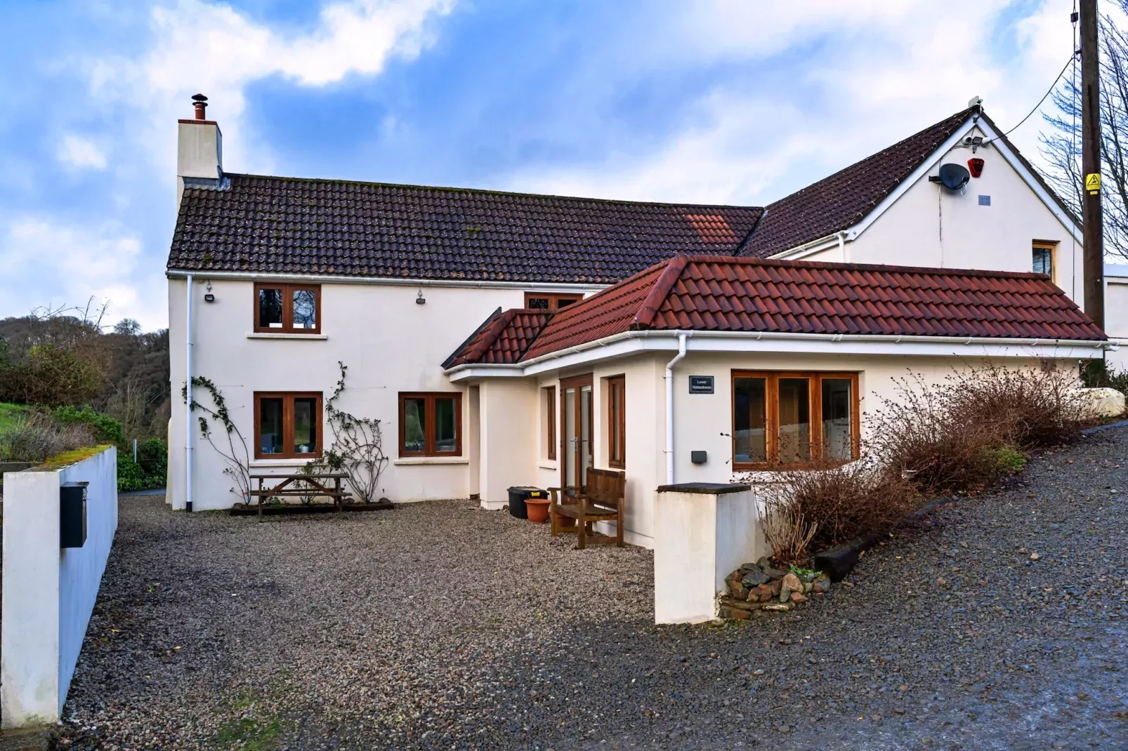 Lower Netherdowns-Outdoor