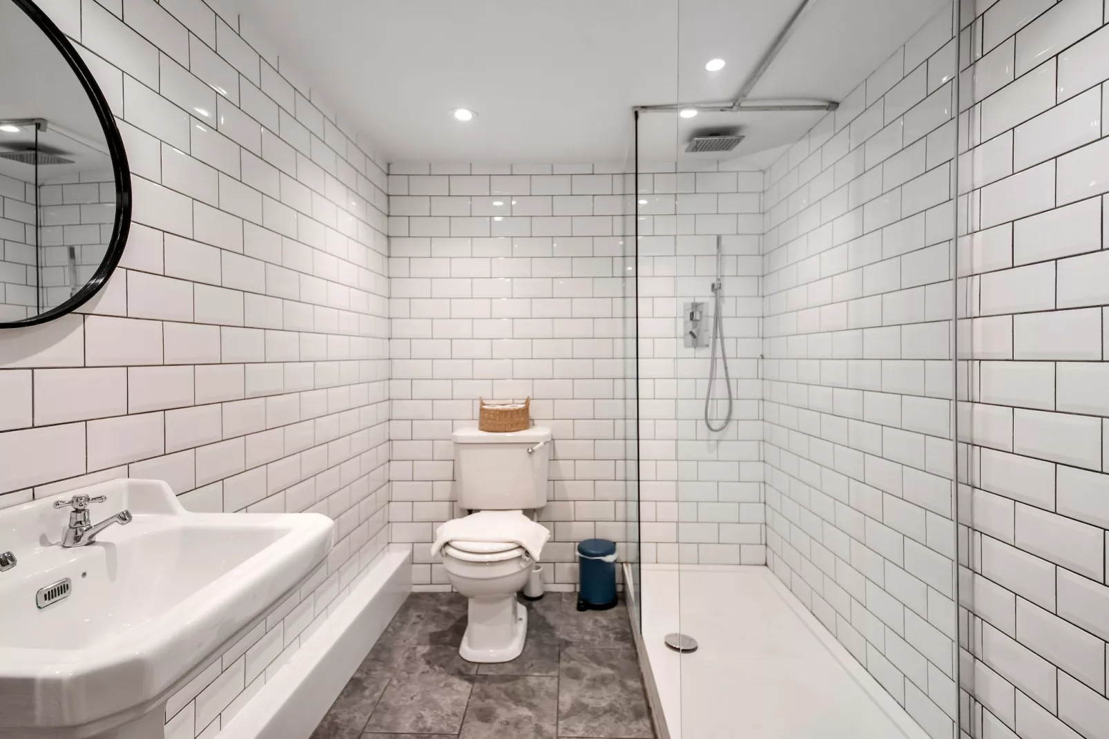 Low Green Cottage-Bathroom