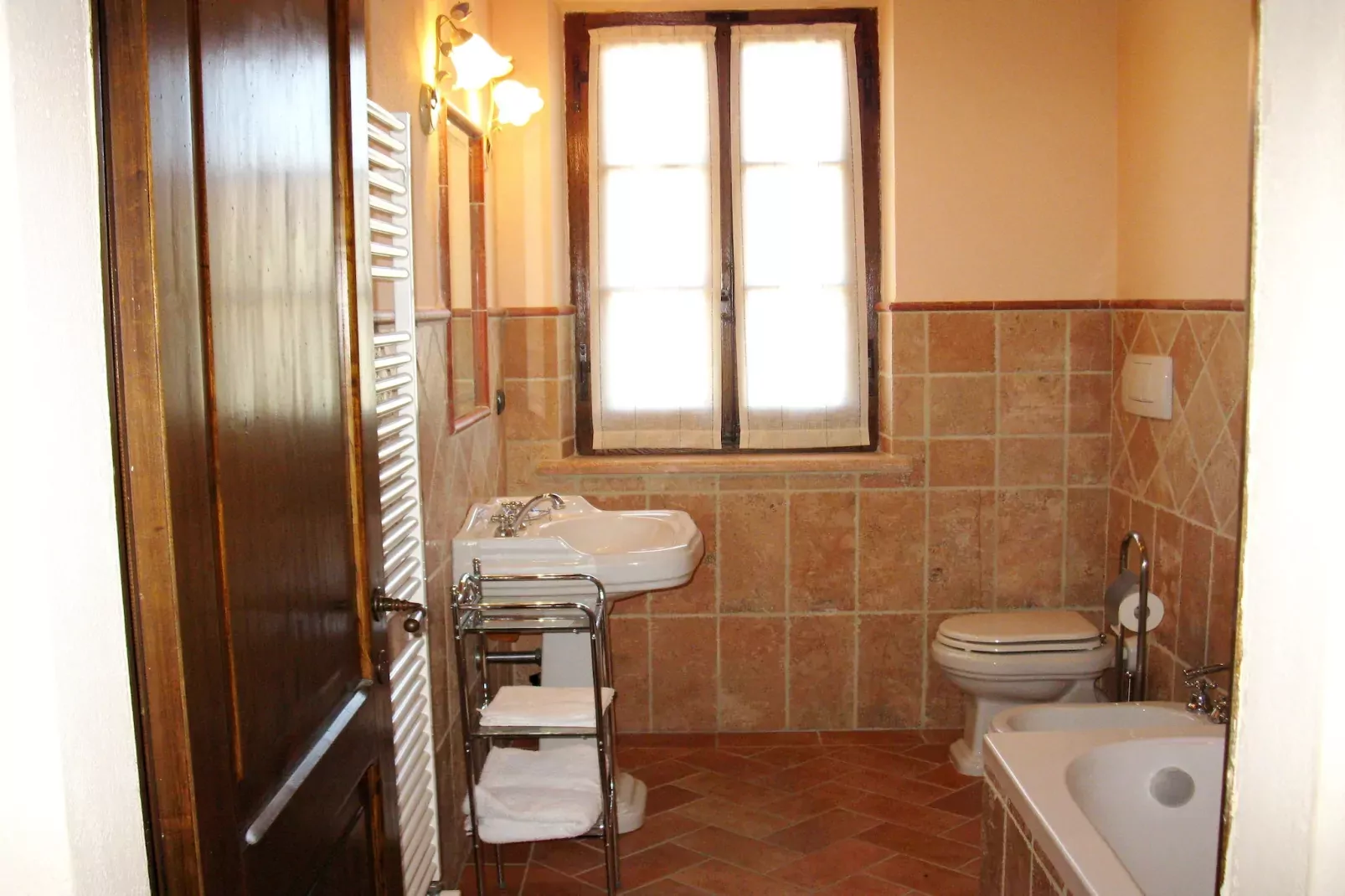 Fuoco-Bathroom