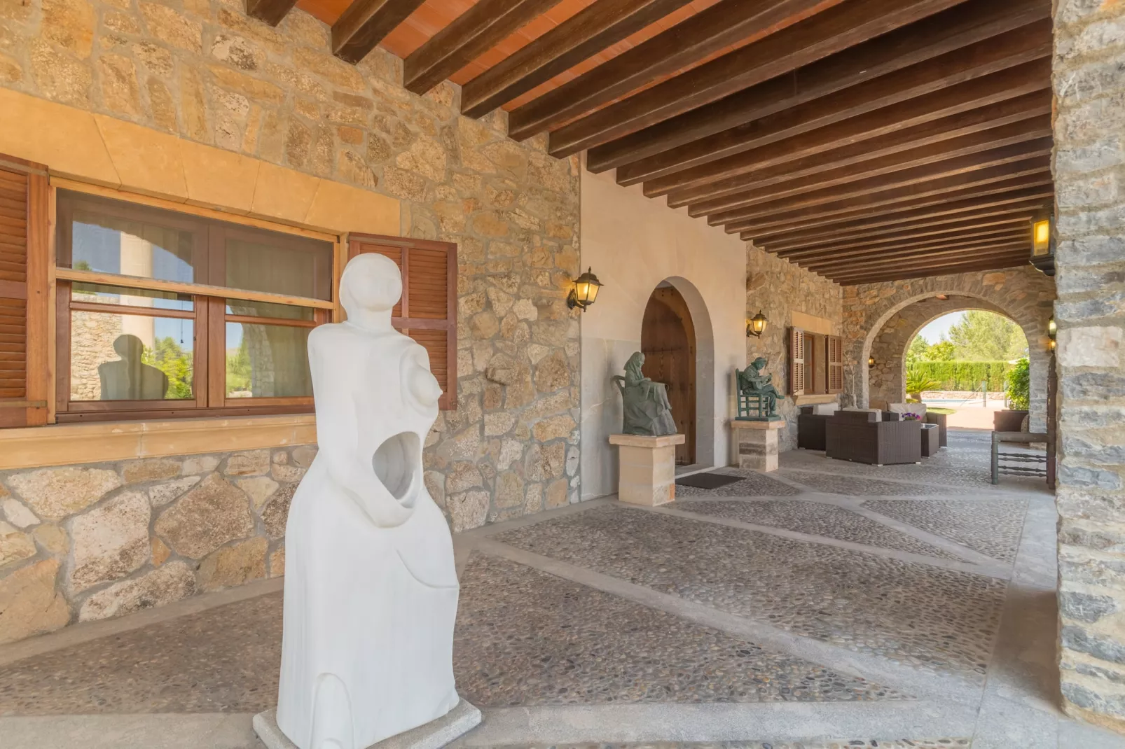 Buitre negro, Finca 5StarsHome Mallorca-Terrace