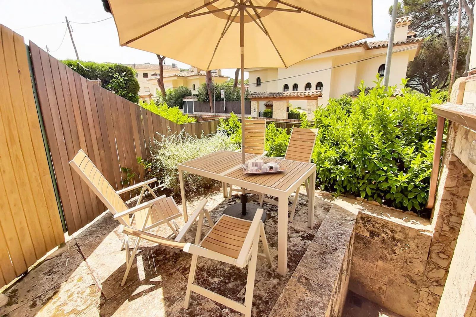 Gregal-Balcon-terrasse