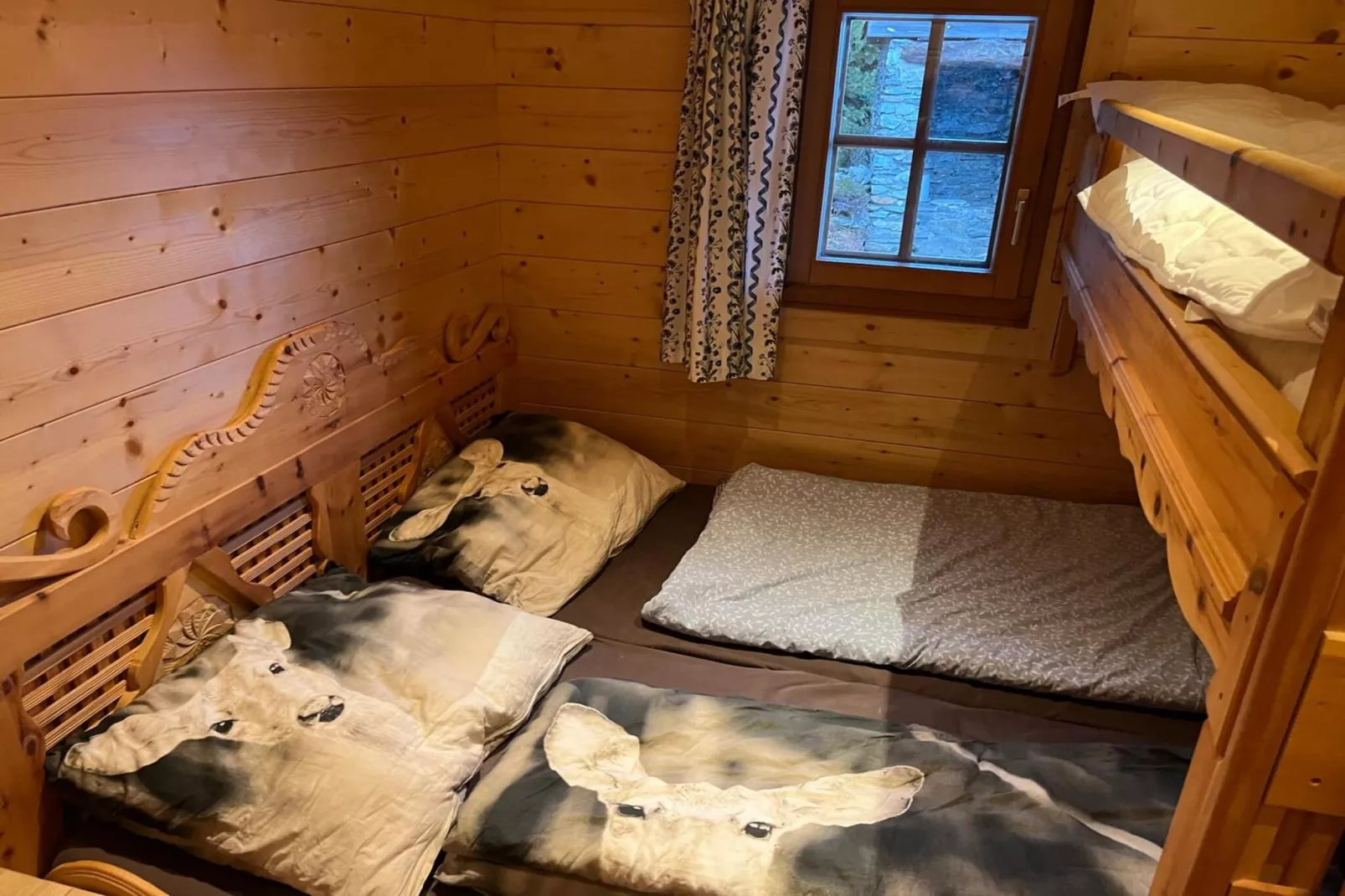Edelweisshütte-Schlafzimmer