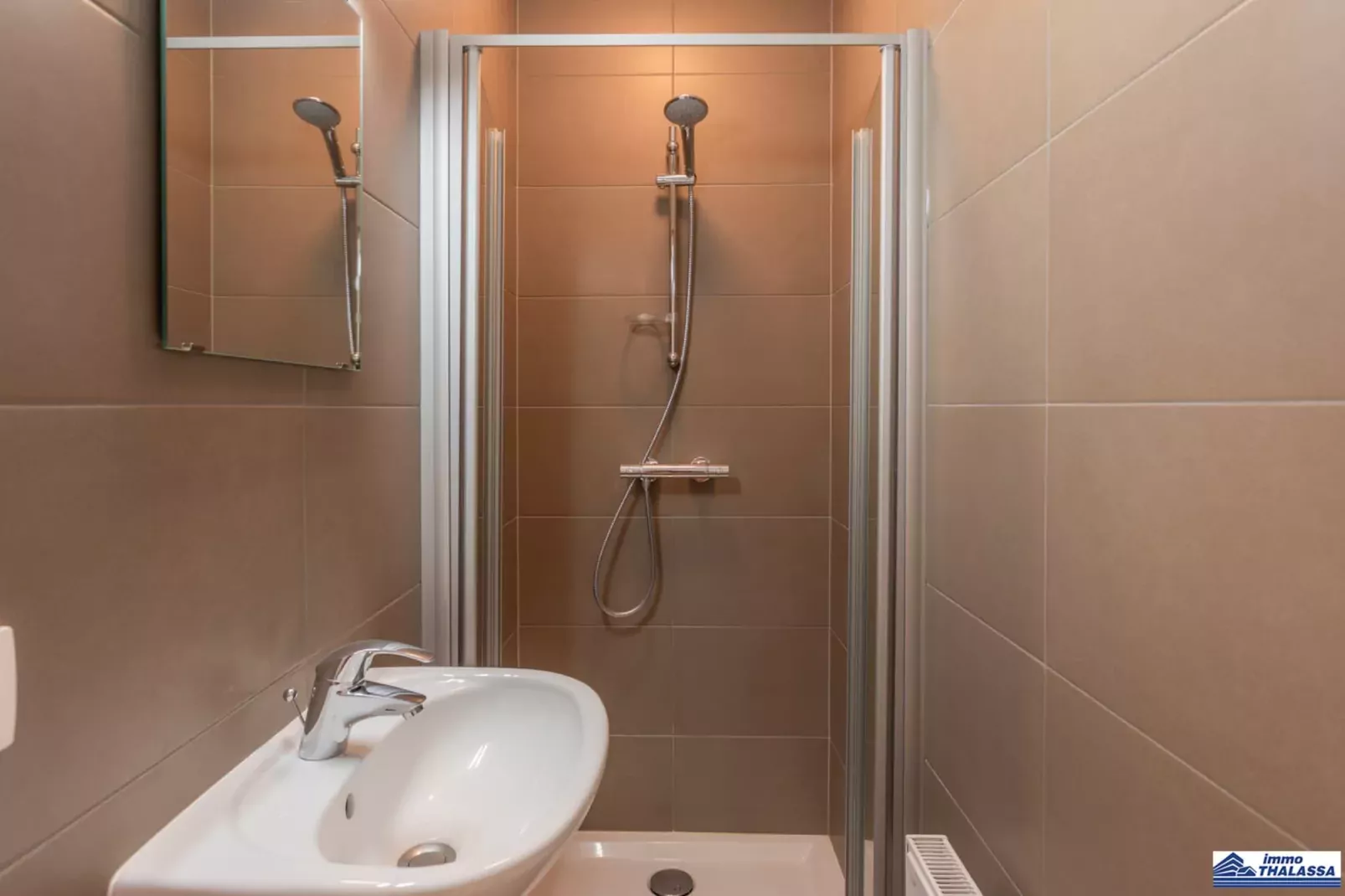 Wilcé 0102-Bathroom