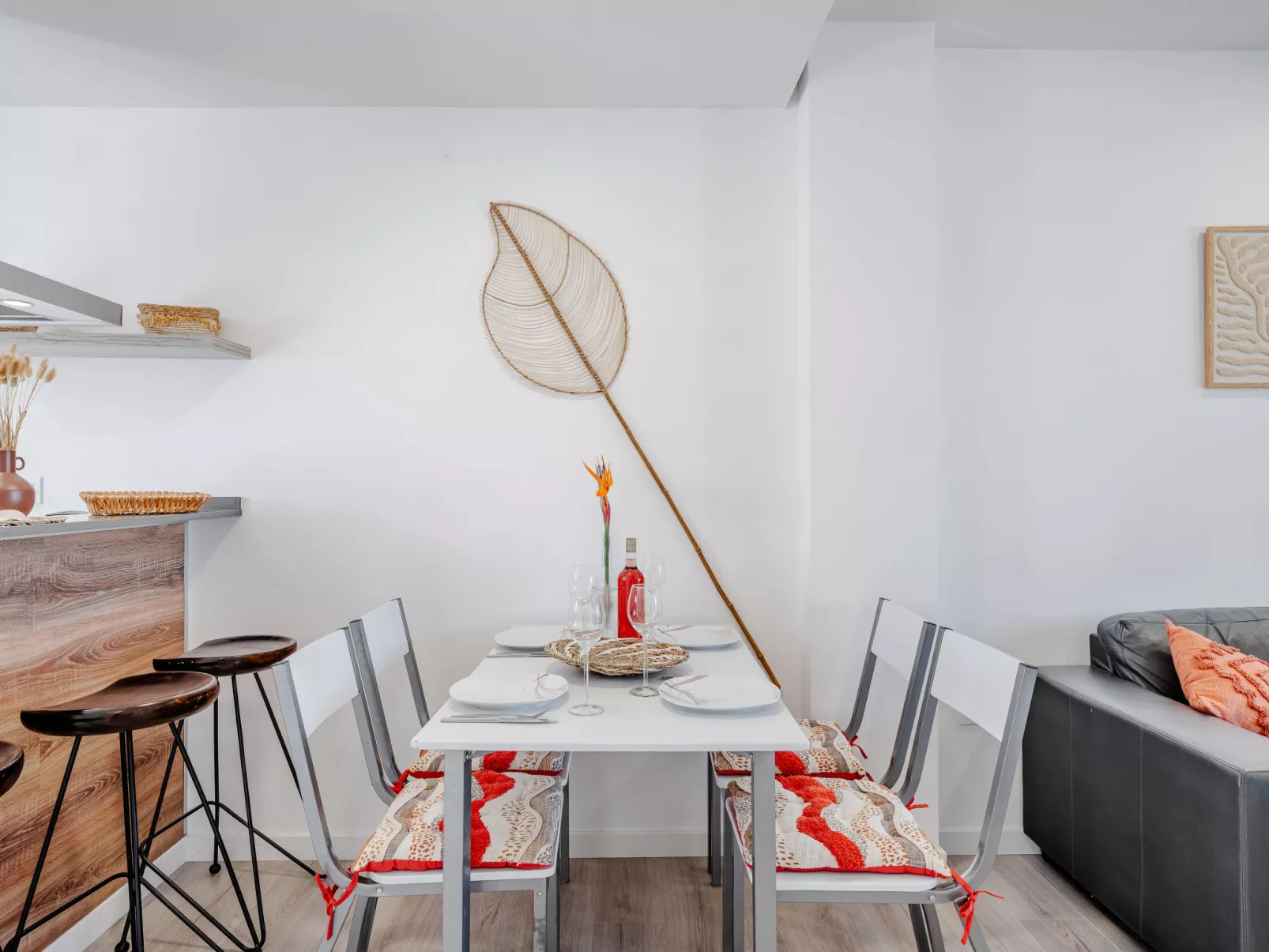 Vergel Beach-Inside