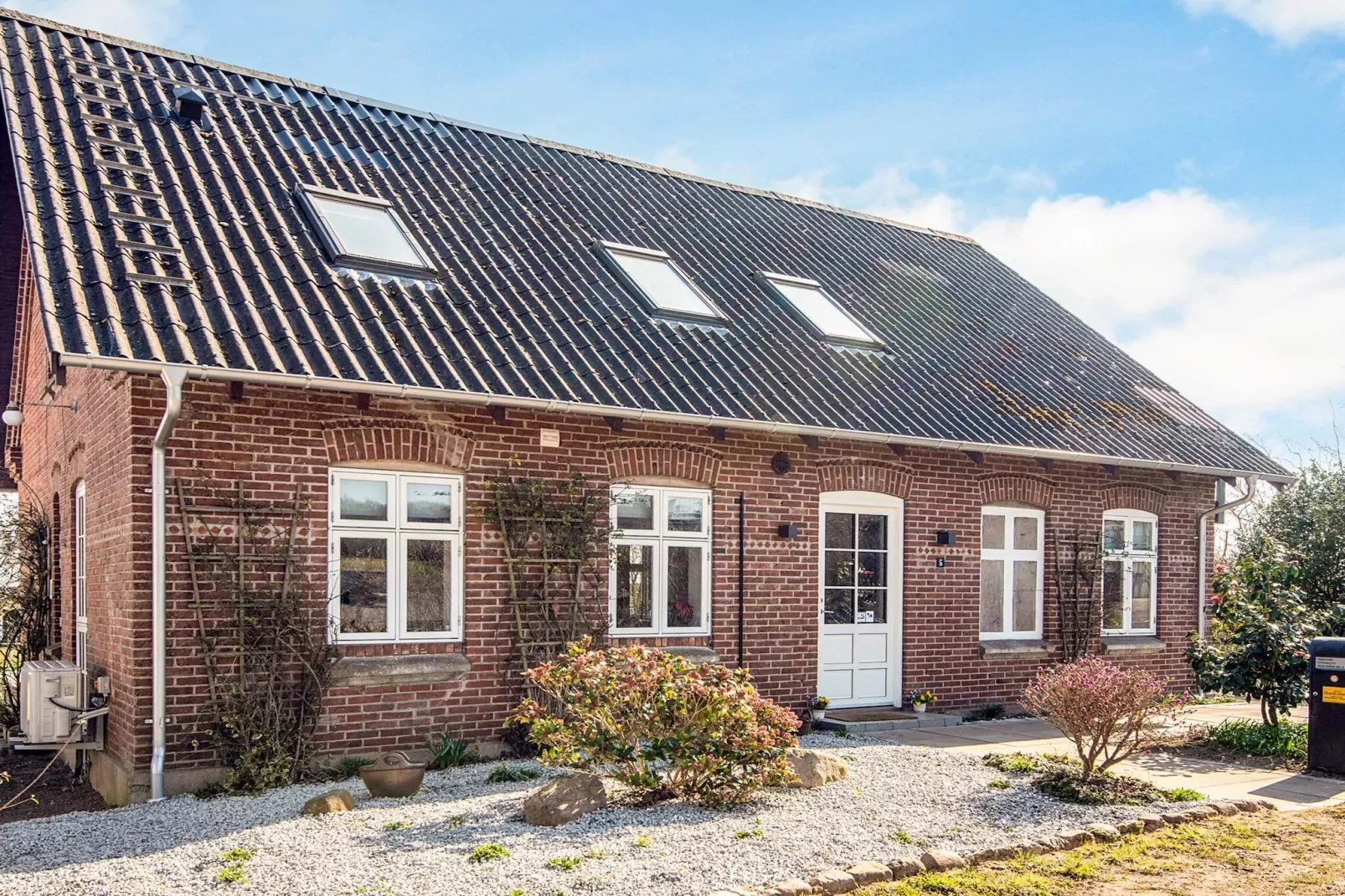 8 person holiday home in Bjert-By Traum-View