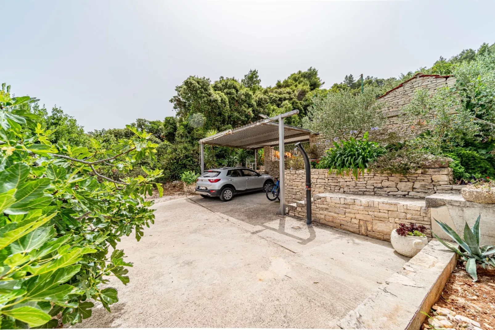 Stone House Blaca - Two Bedroom Stone House with Terrace and Sea View-Outdoor