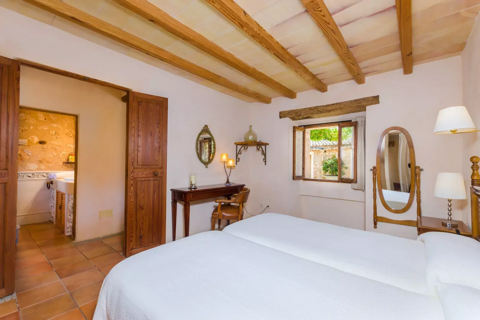 Finca Can Maria Costitx-Bedroom