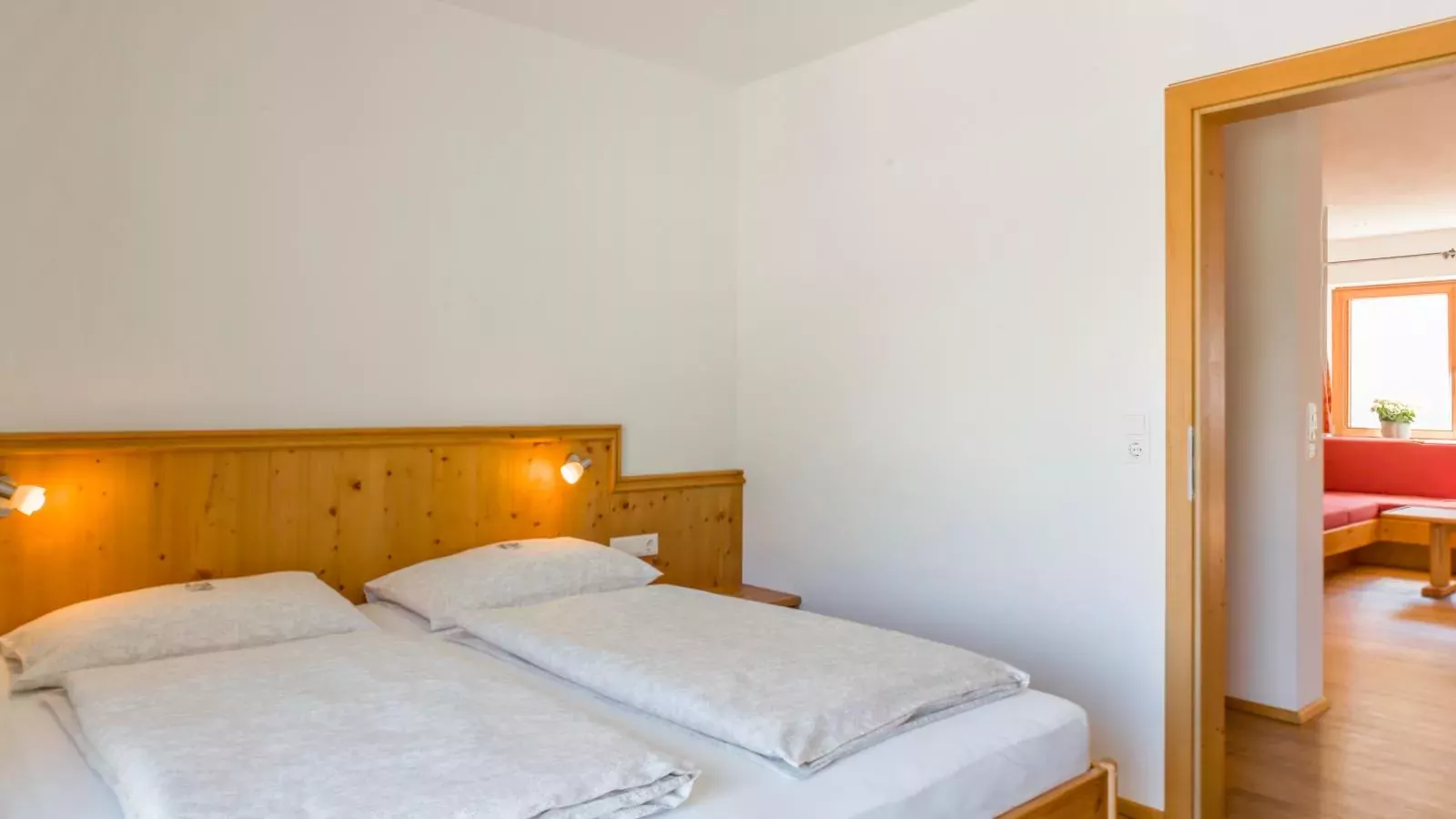 Next To The Ski Lift A 3 und A 4-Chambre