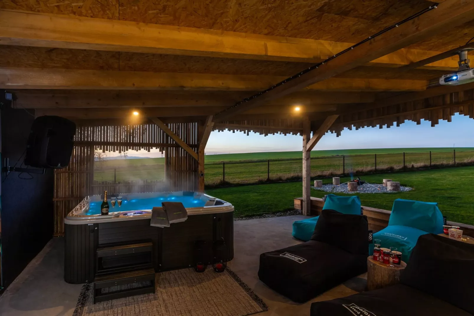 Frýdlant MFMV525-Terrasse