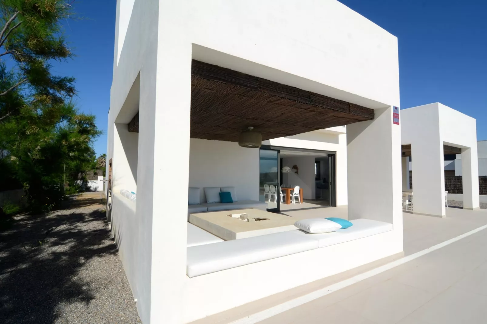 VILLA PINELL-Outdoor