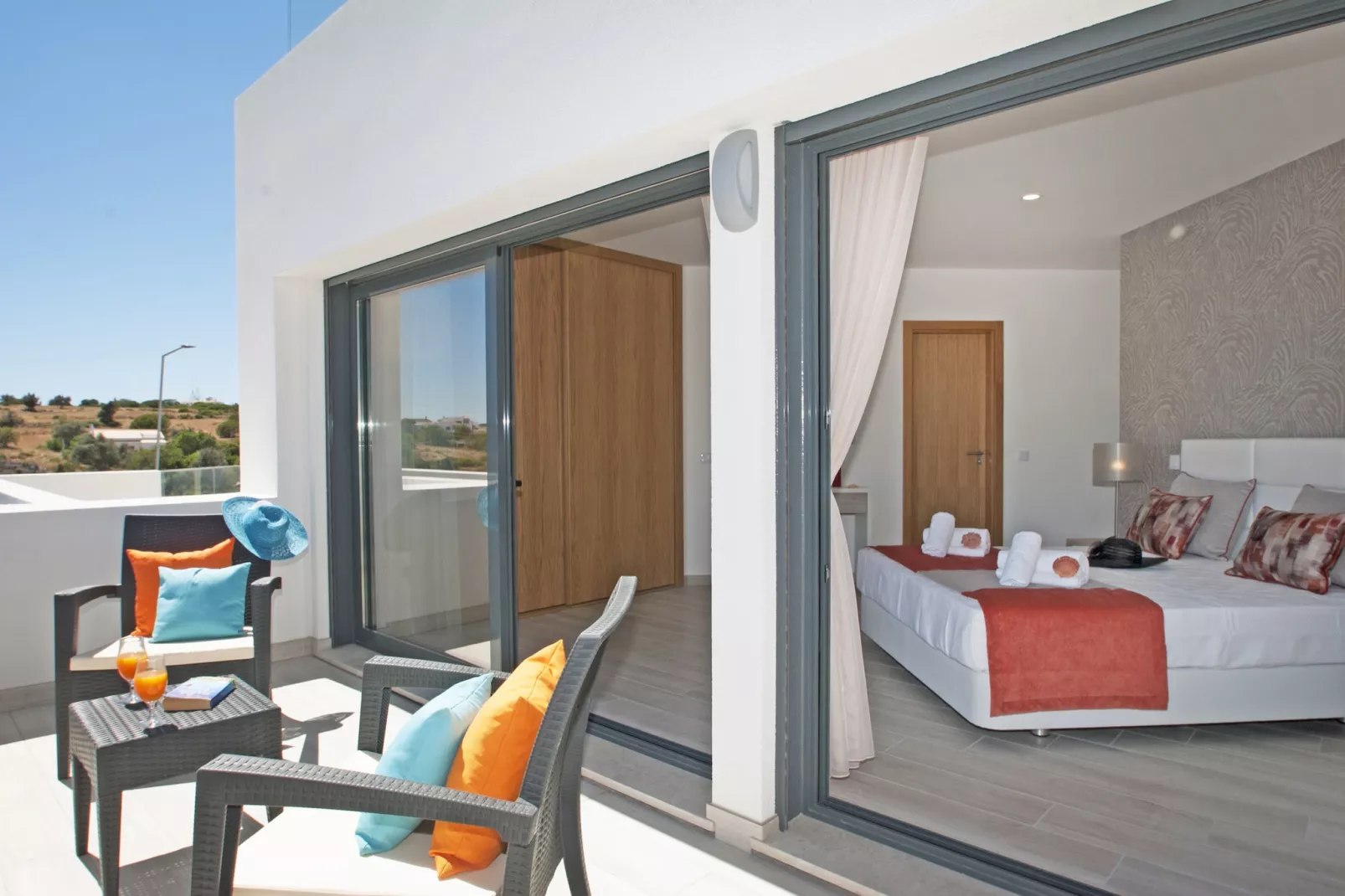 Villa Charlotte-Terrace balcony