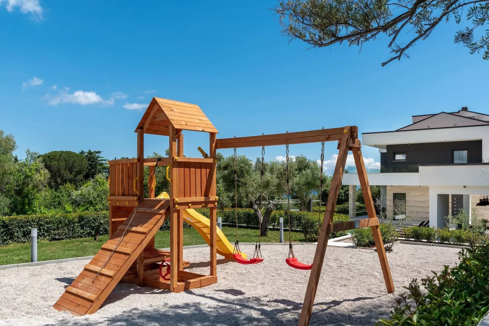 Luxurious Villa Laurea-Outdoor