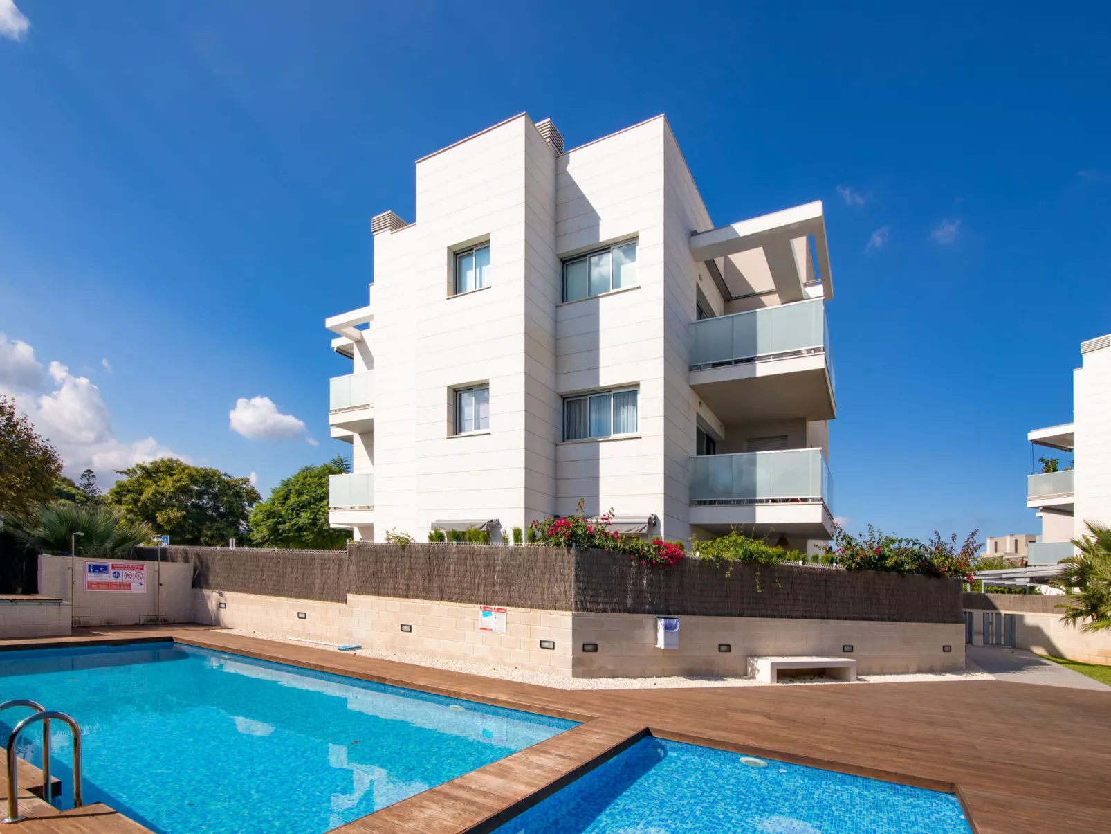 Arenal Boutique Suite-Outside