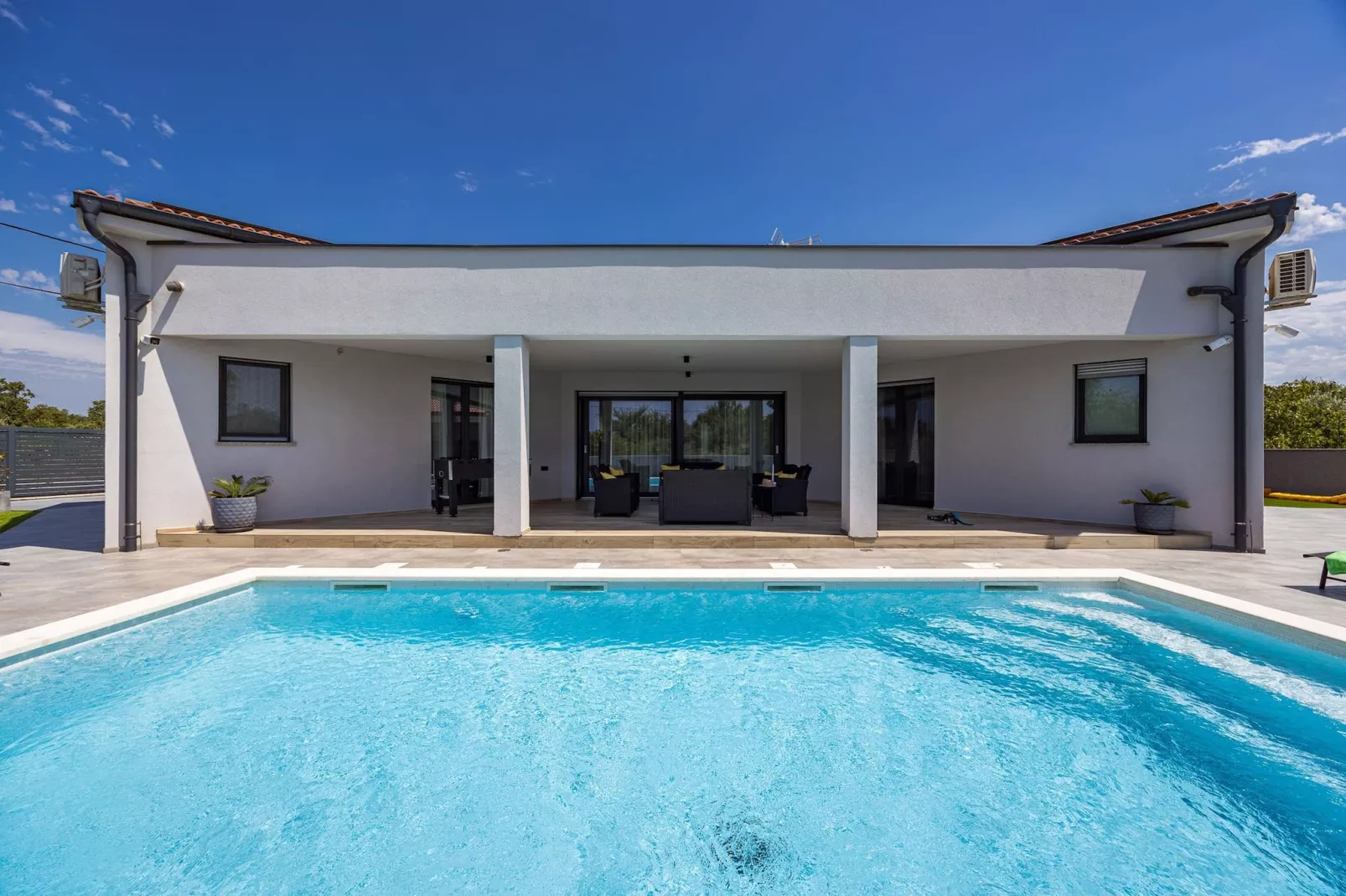 Villa Speranza with Private Illuminated Pool-Outdoor