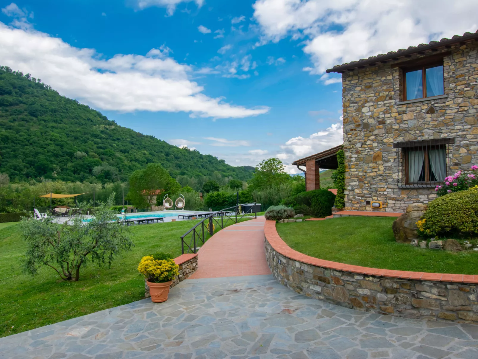 La Ginepraia-Outside