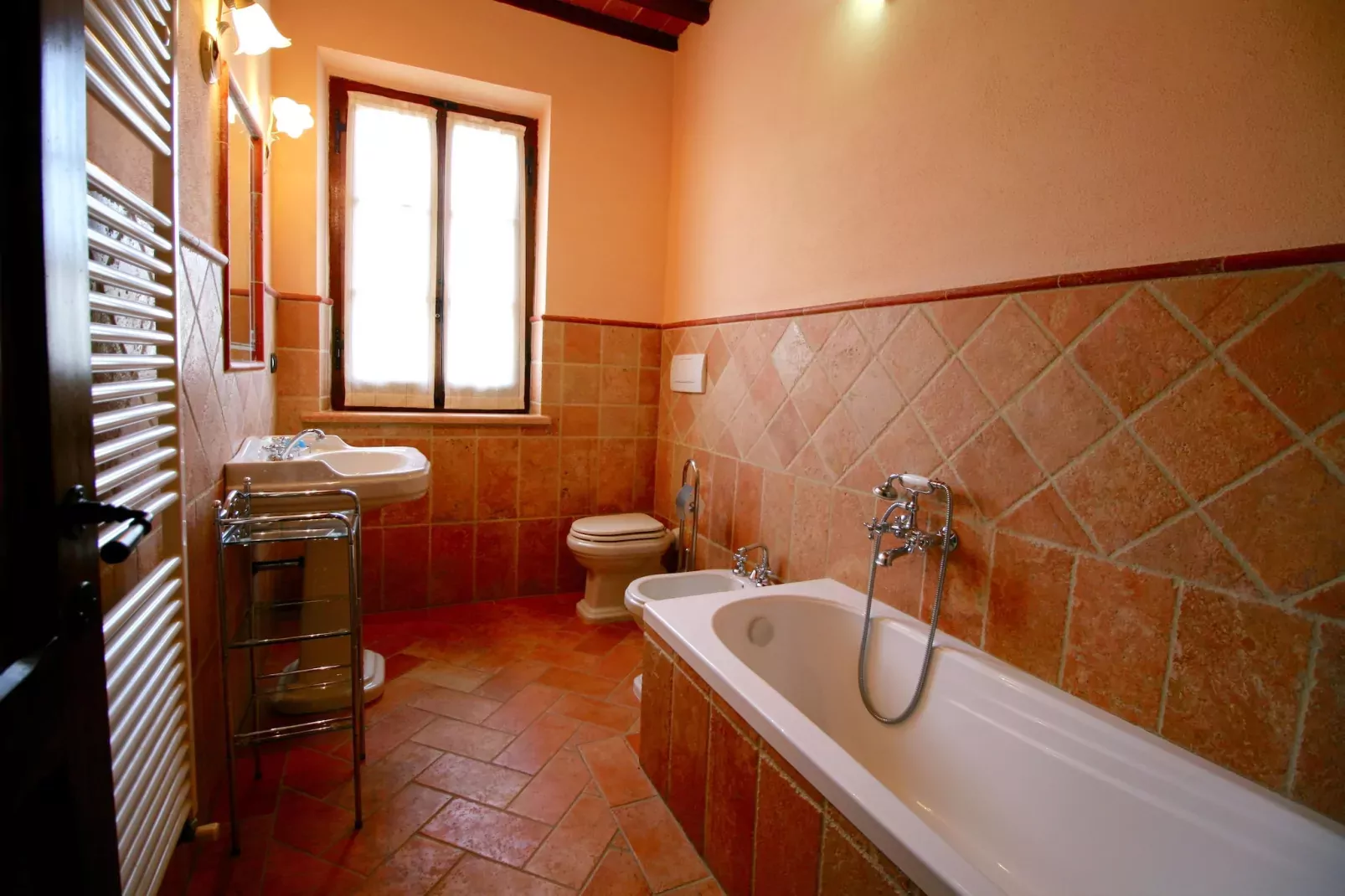Fuoco-Bathroom