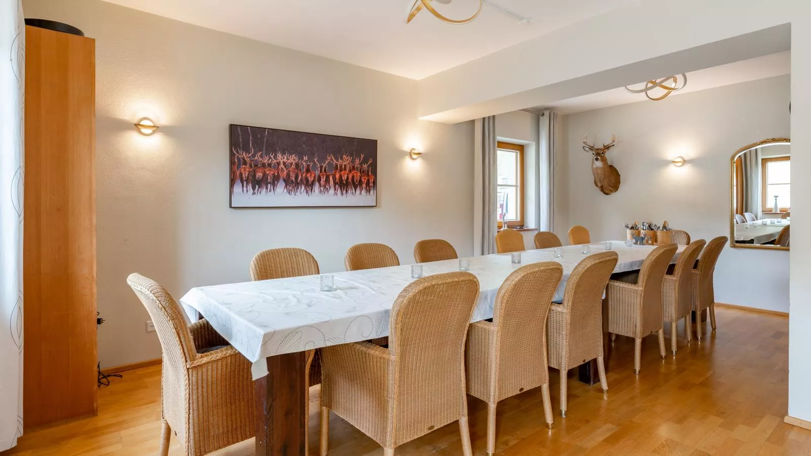 Wirnsberg-Dining room