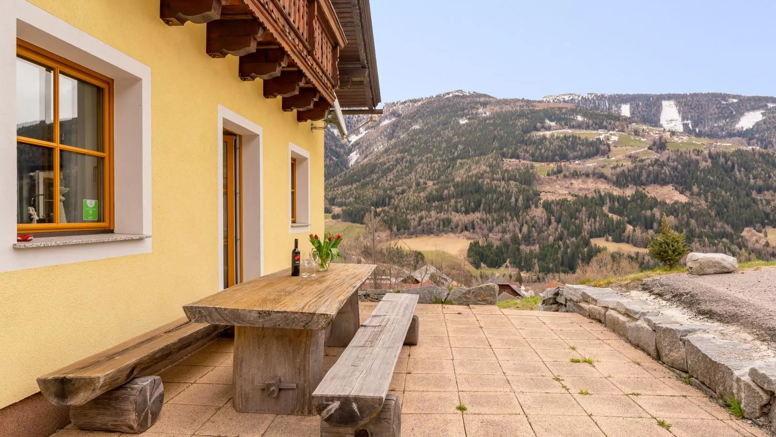 Wirnsberg-Terrace balcony