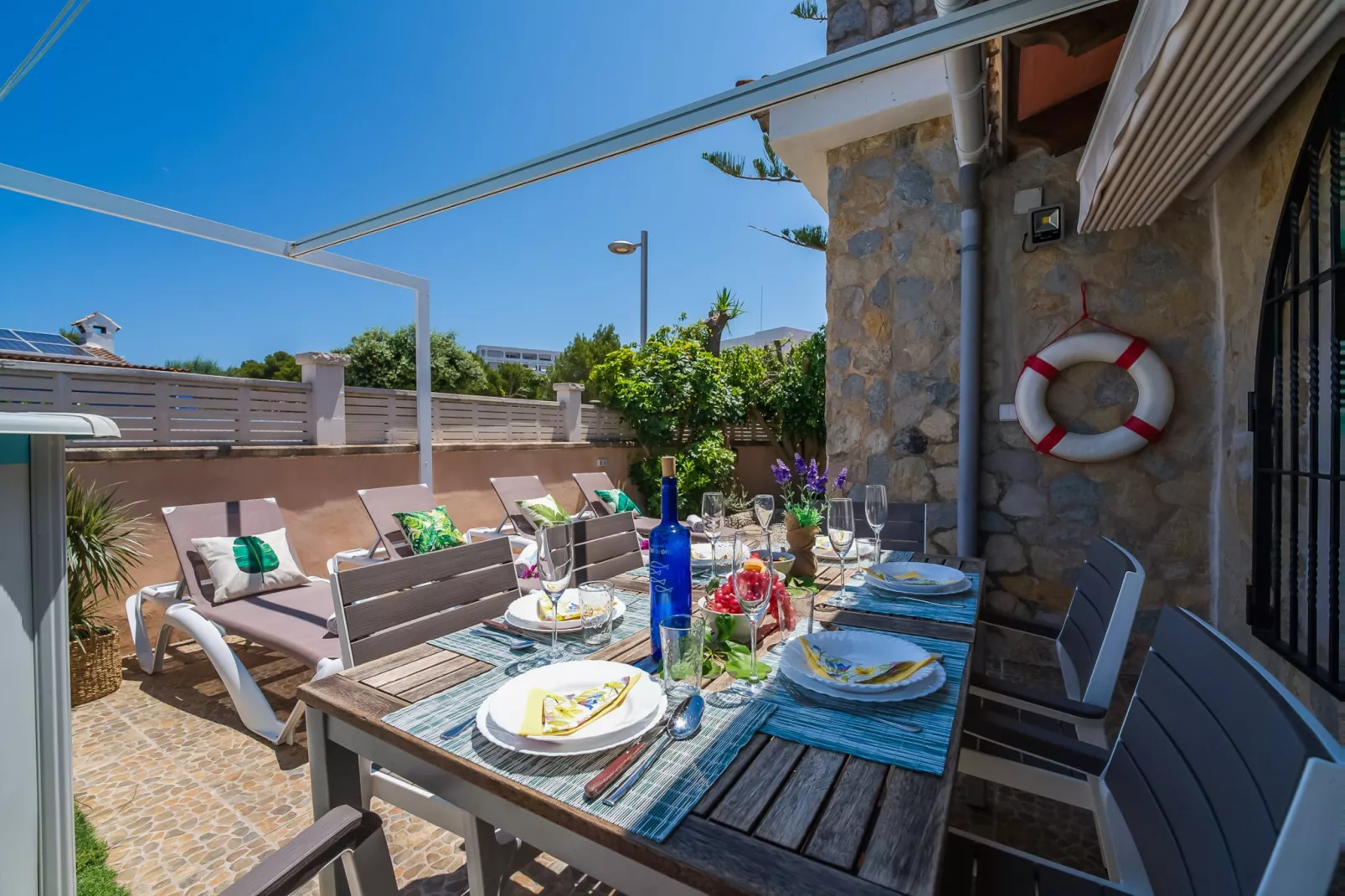 Villa Xisco-Terrasse