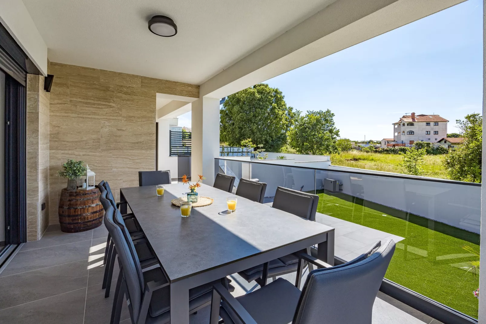 Villa Antares - Luxurious Vacation Oasis-Terrasse