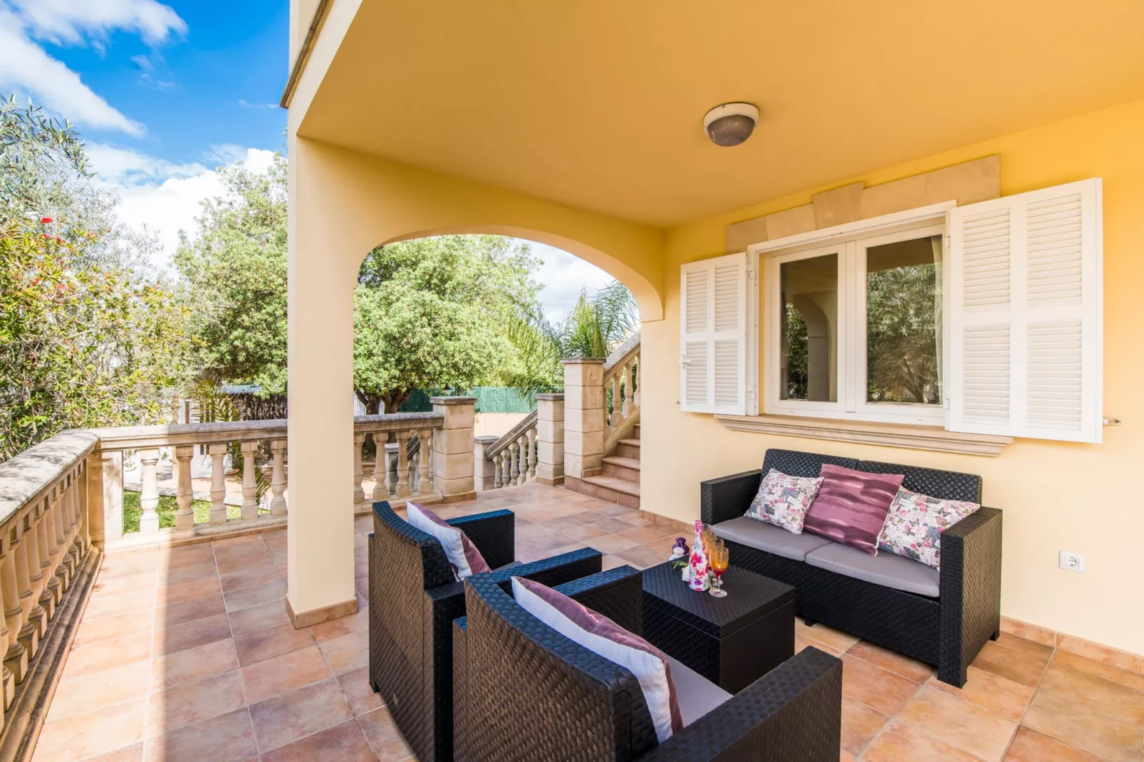 Villa Corb Mari-Terrassenbalkon